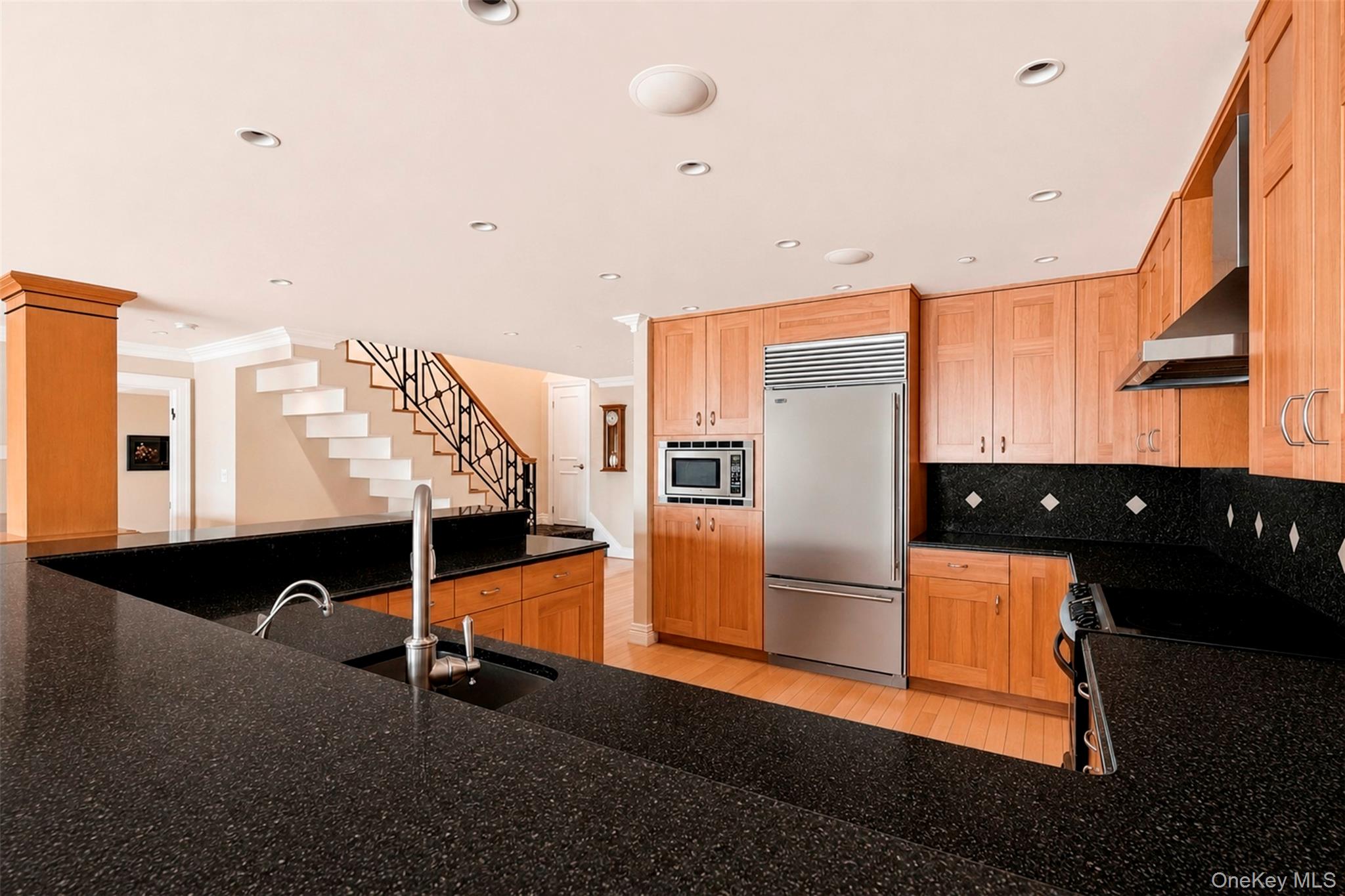 401 Harbor Cove – For Sale photo 15