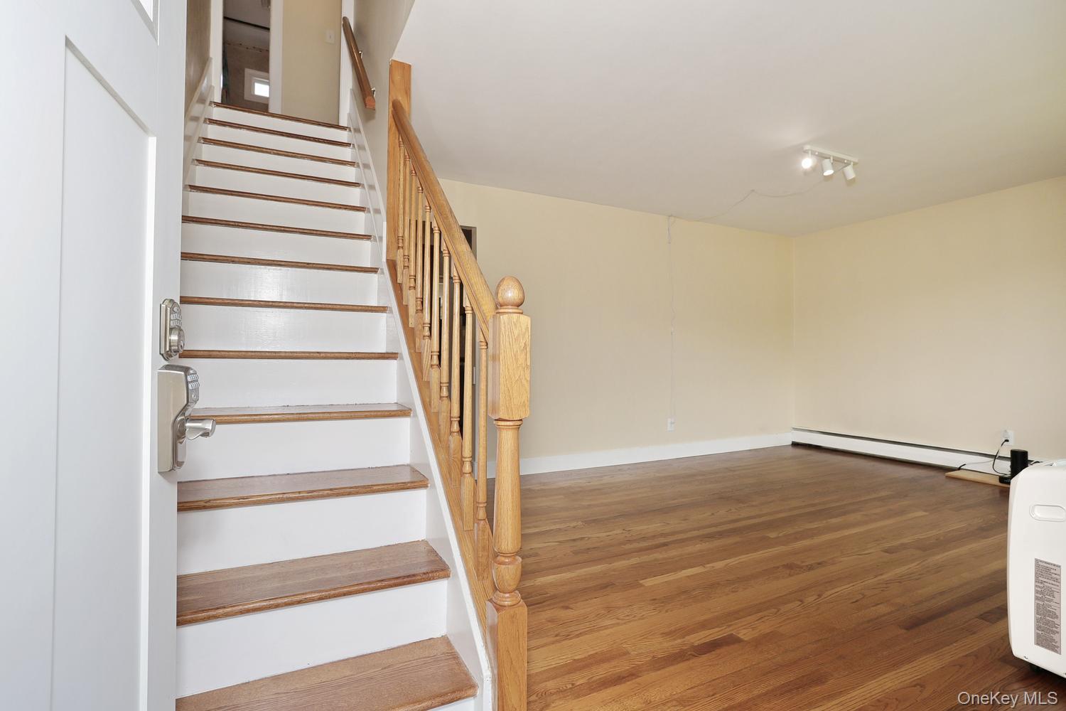 1 Havervale Lane – For Sale photo 7