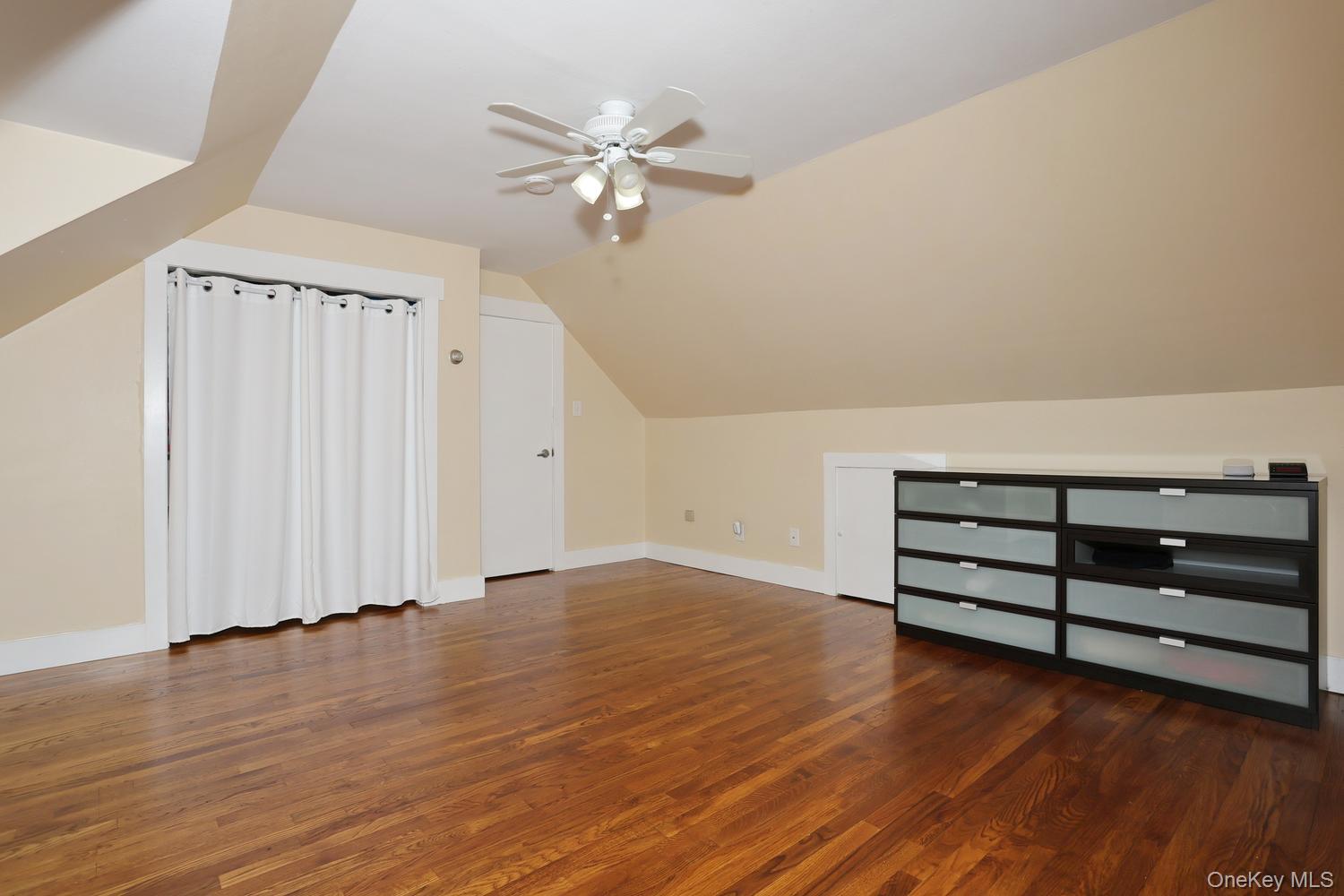 1 Havervale Lane – For Sale photo 30