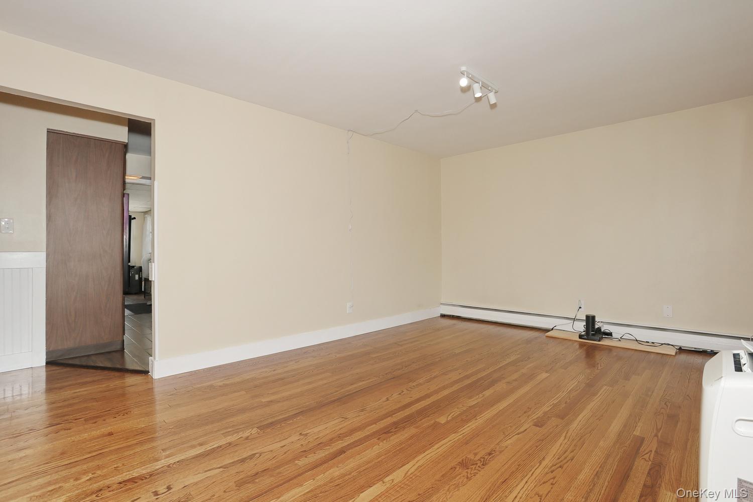 1 Havervale Lane – For Sale photo 10