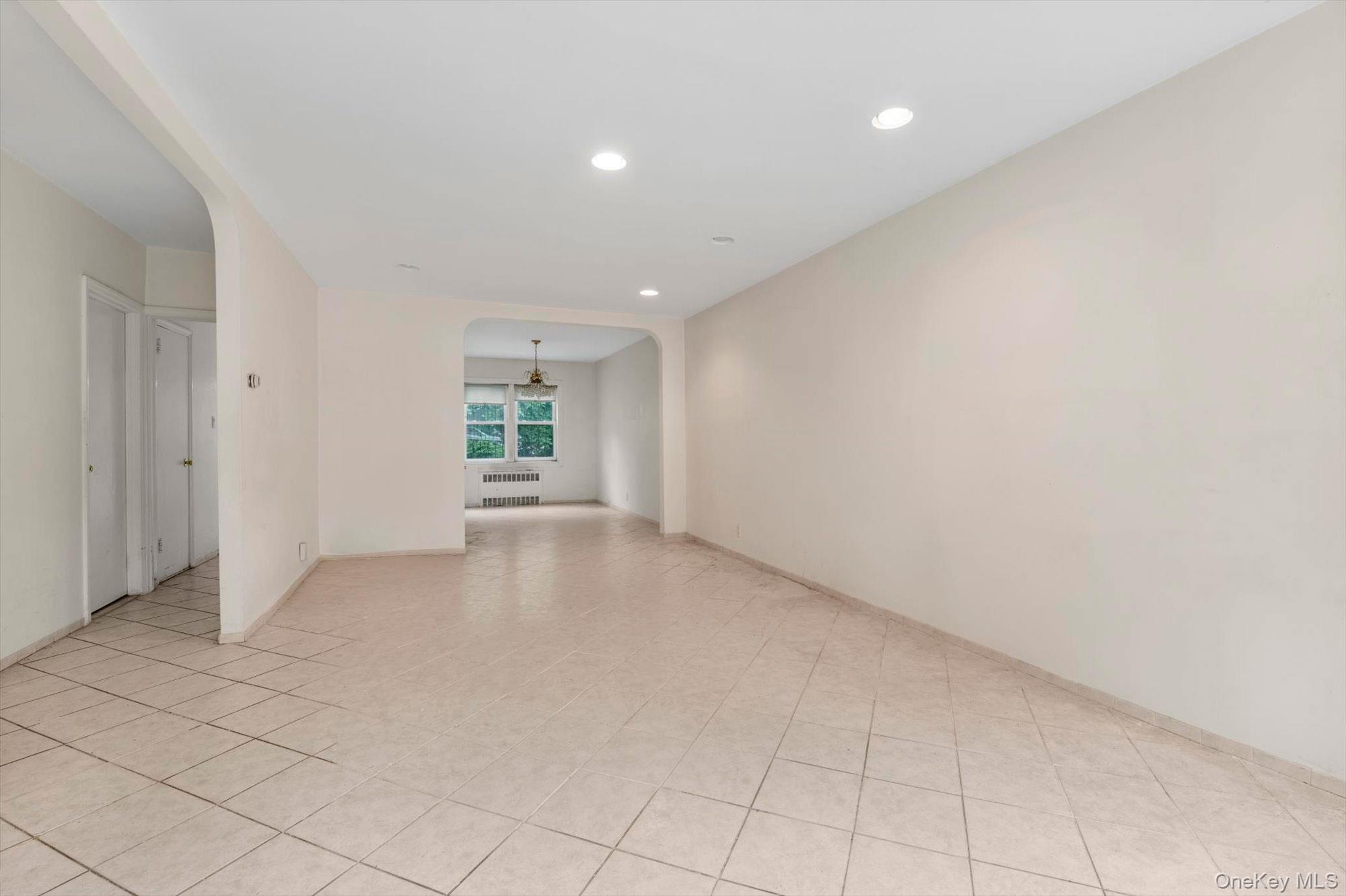 141-03 Hoover Avenue – For Sale photo 4