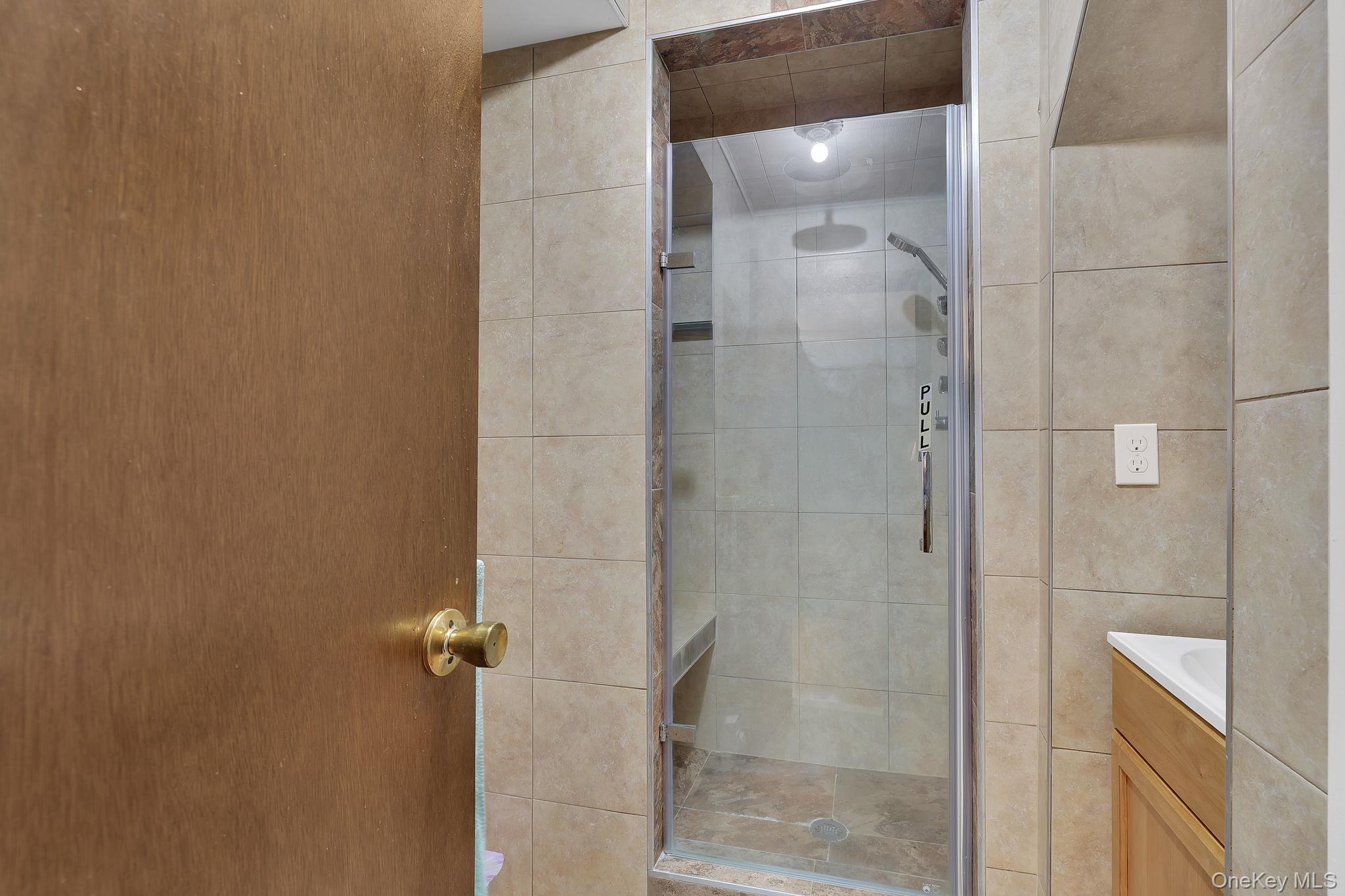22 Ballard Street – For Sale photo 21