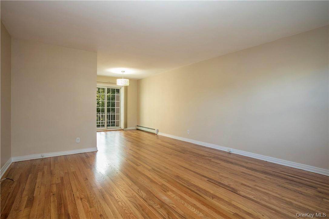 8 Elkan Road – For Rent photo 4