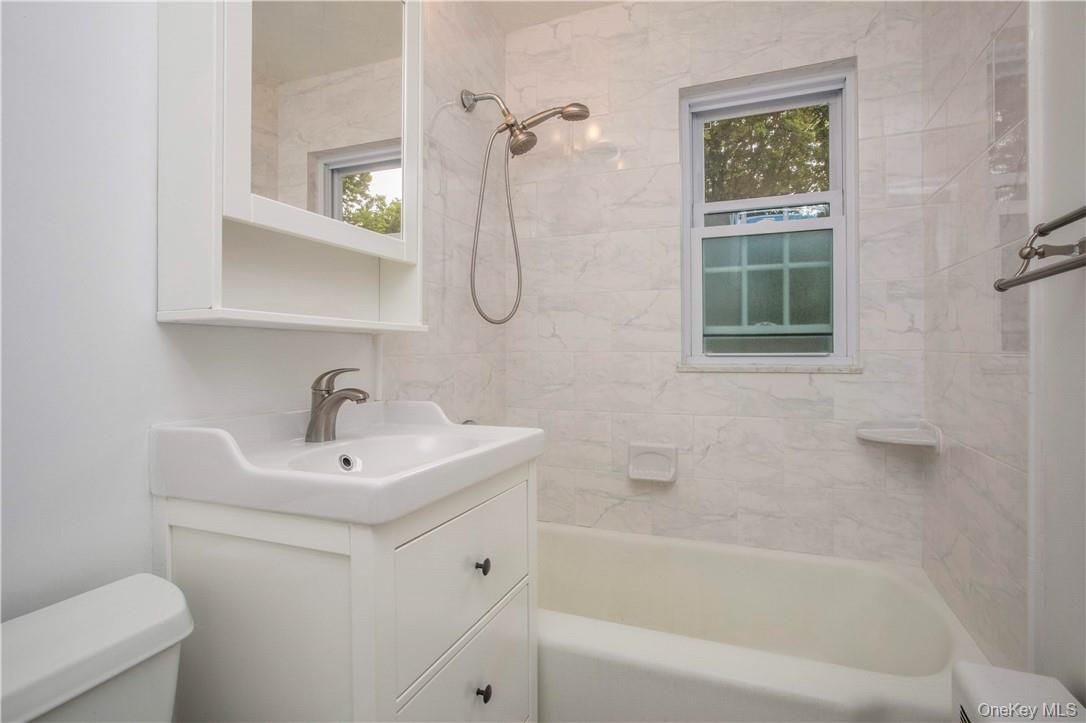 8 Elkan Road – For Rent photo 12