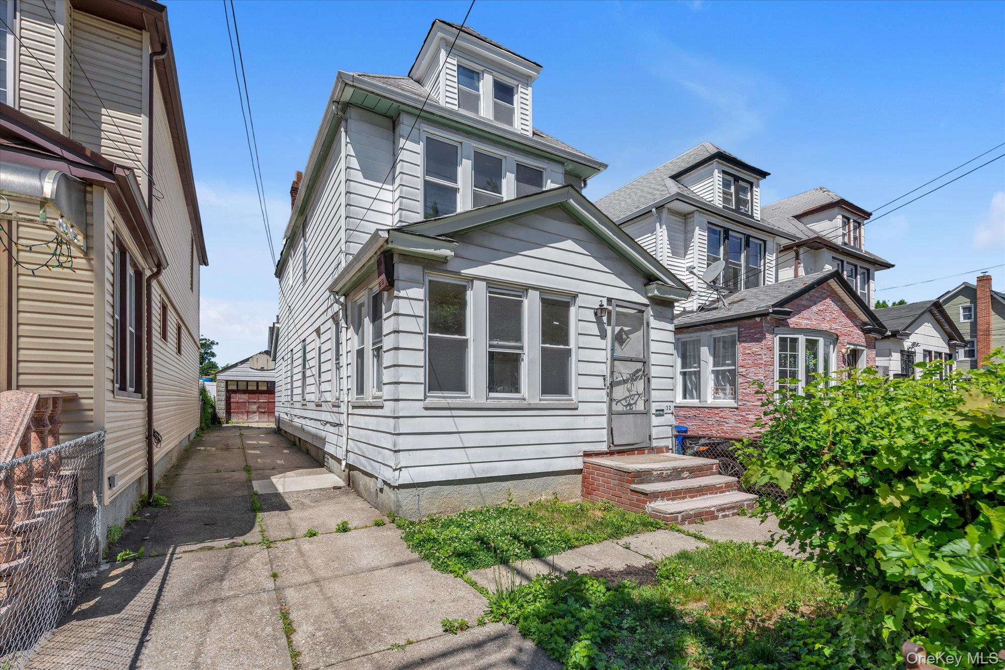 11232 196th Street – For Sale