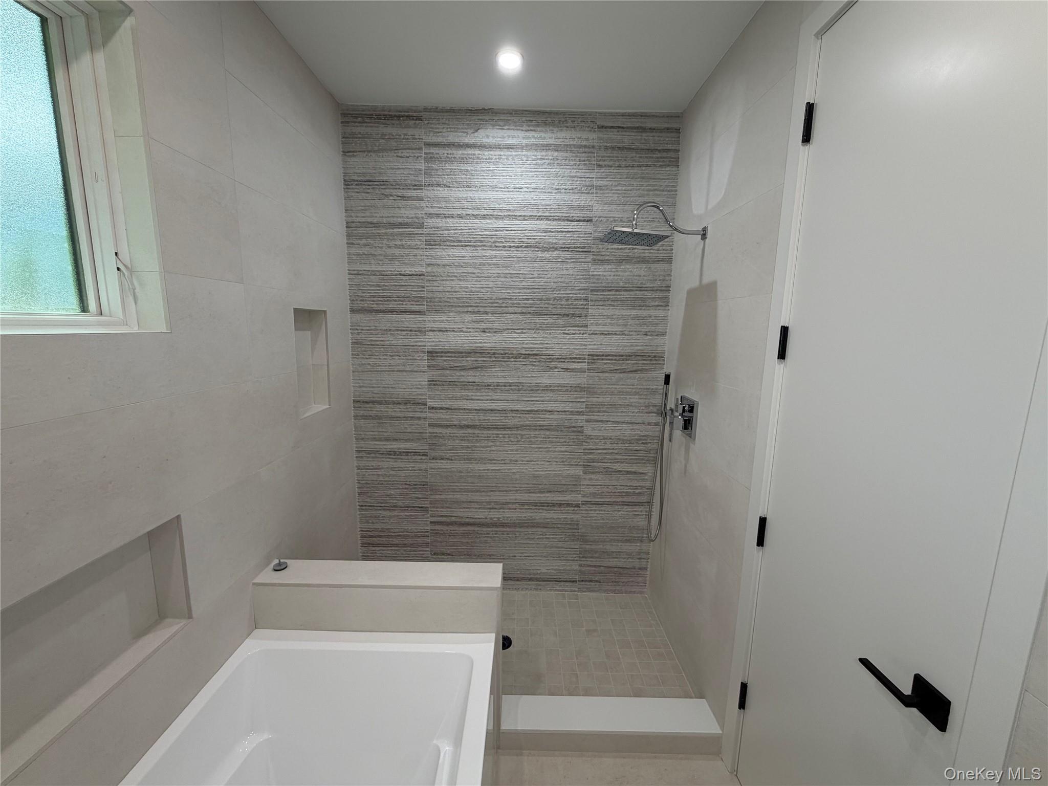 20 Dallas Drive, Unit 102 photo 3