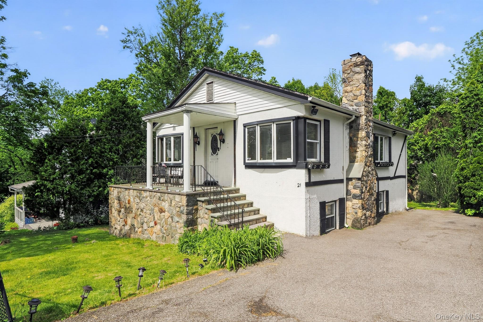 21 Sussex Road – For Sale photo 2