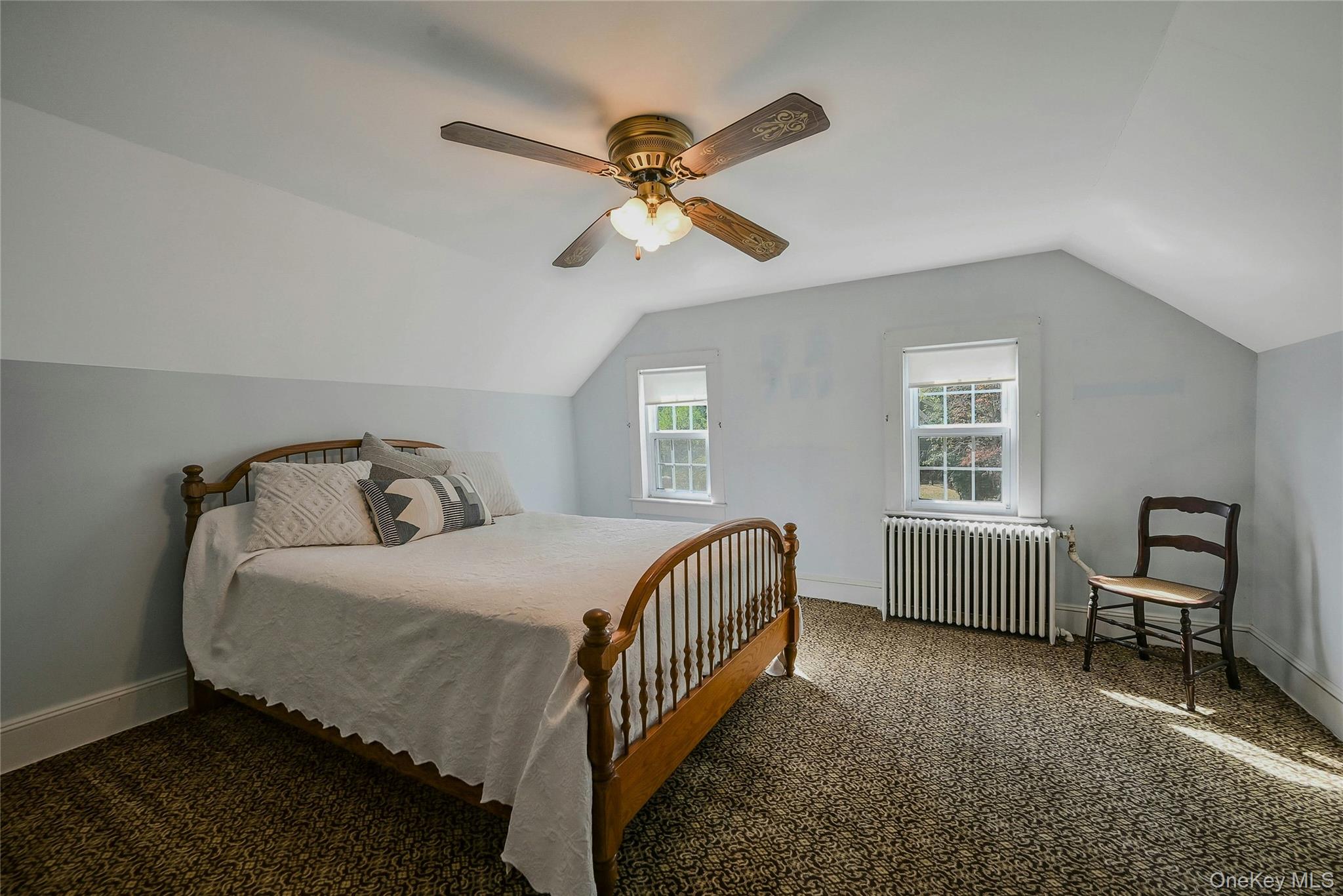 147 N Country Road – For Sale photo 11