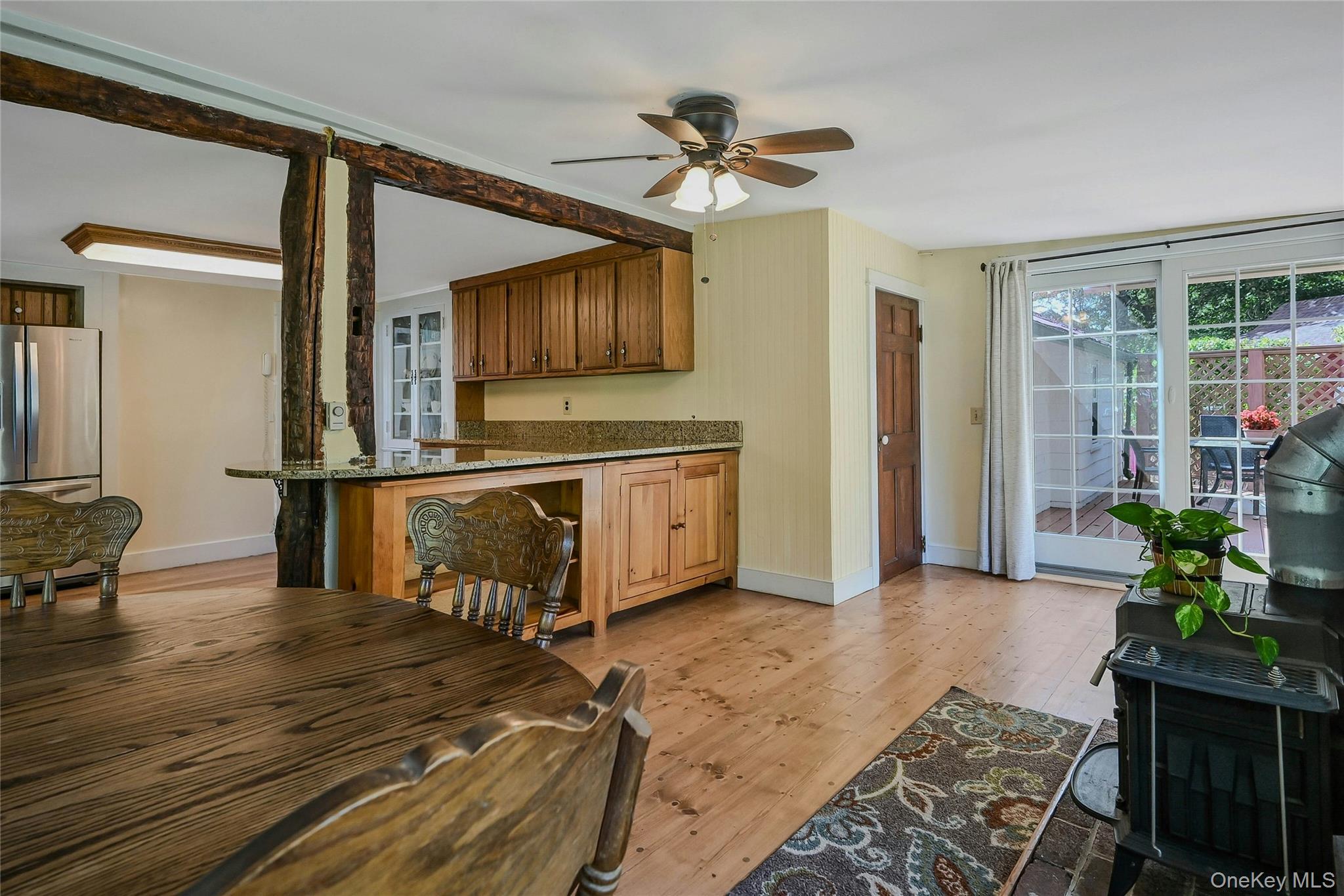 147 N Country Road – For Sale photo 2