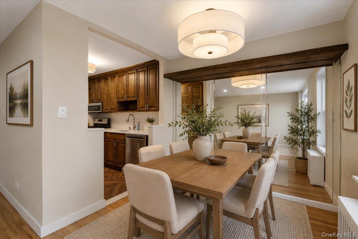 84-29 155 Avenue, Unit 5J photo 8