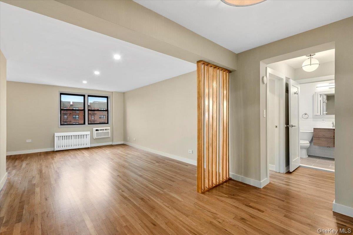 84-29 155 Avenue, Unit 5J photo 10