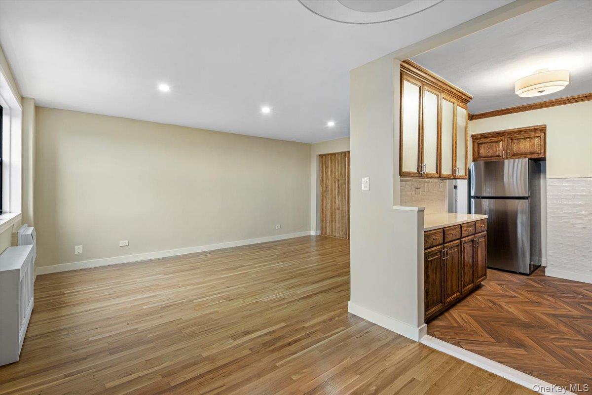 84-29 155 Avenue, Unit 5J photo 14
