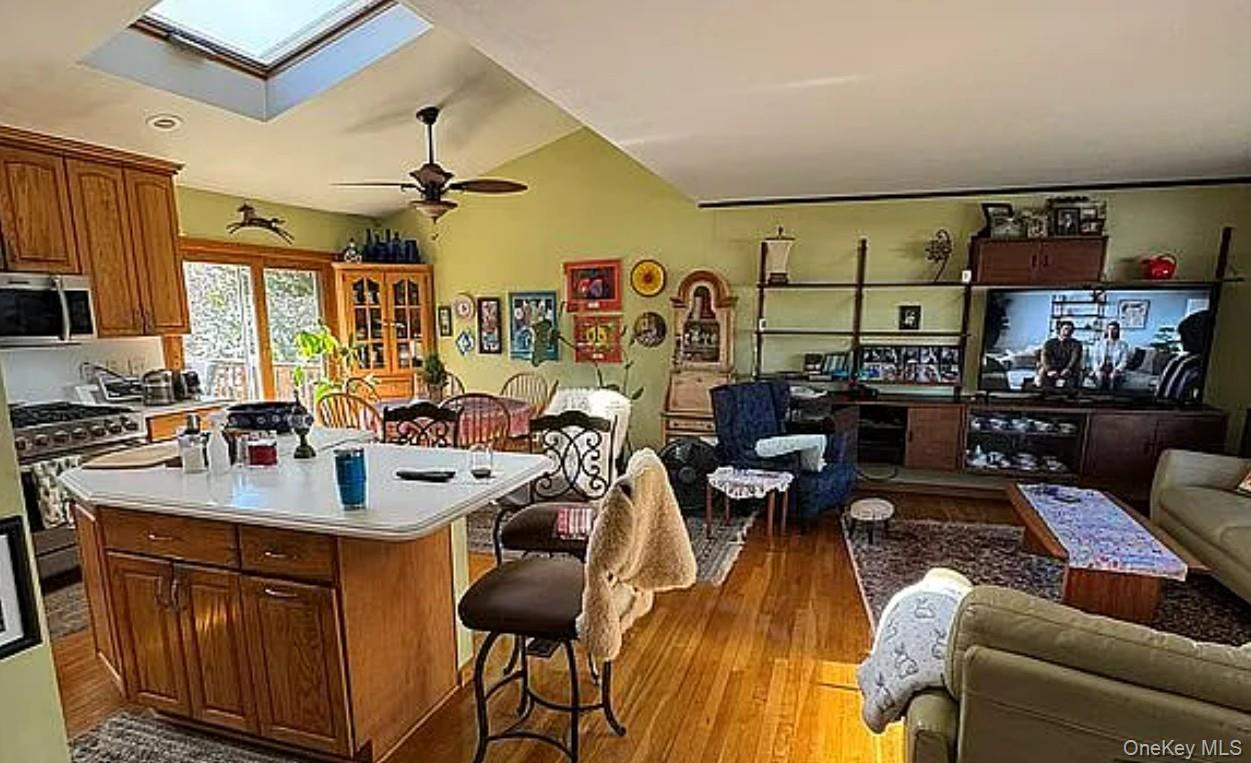 14 Dedham Place – For Sale photo 12