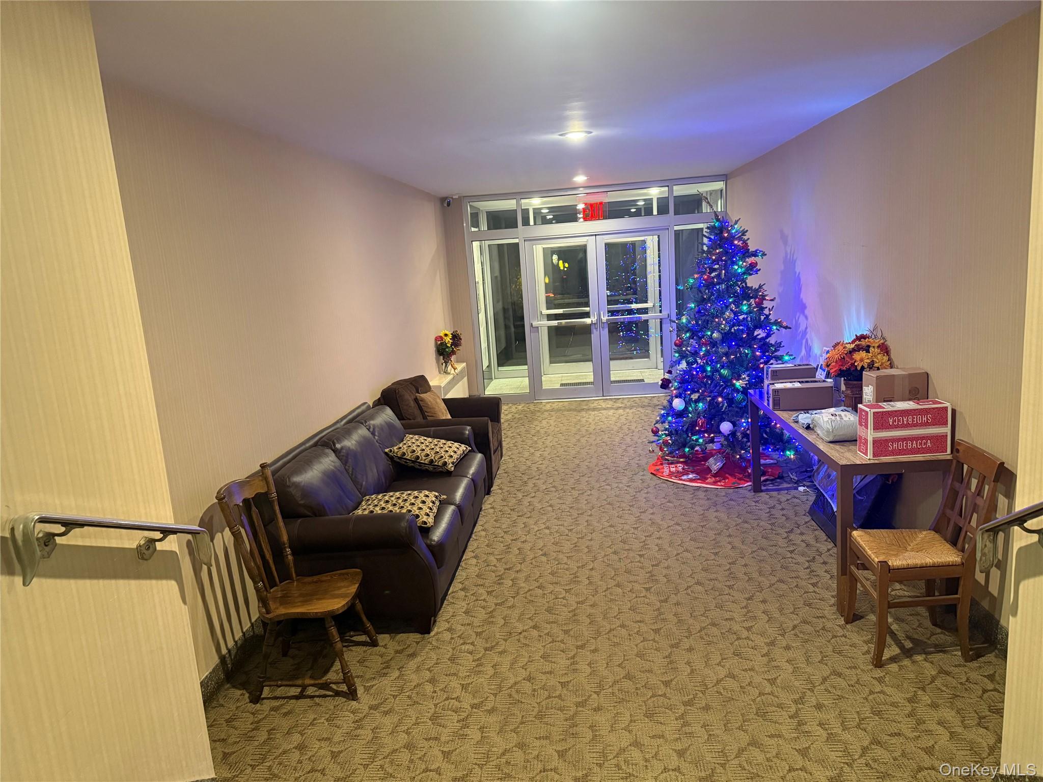 530 Dubois Avenue, Unit 7C photo 2