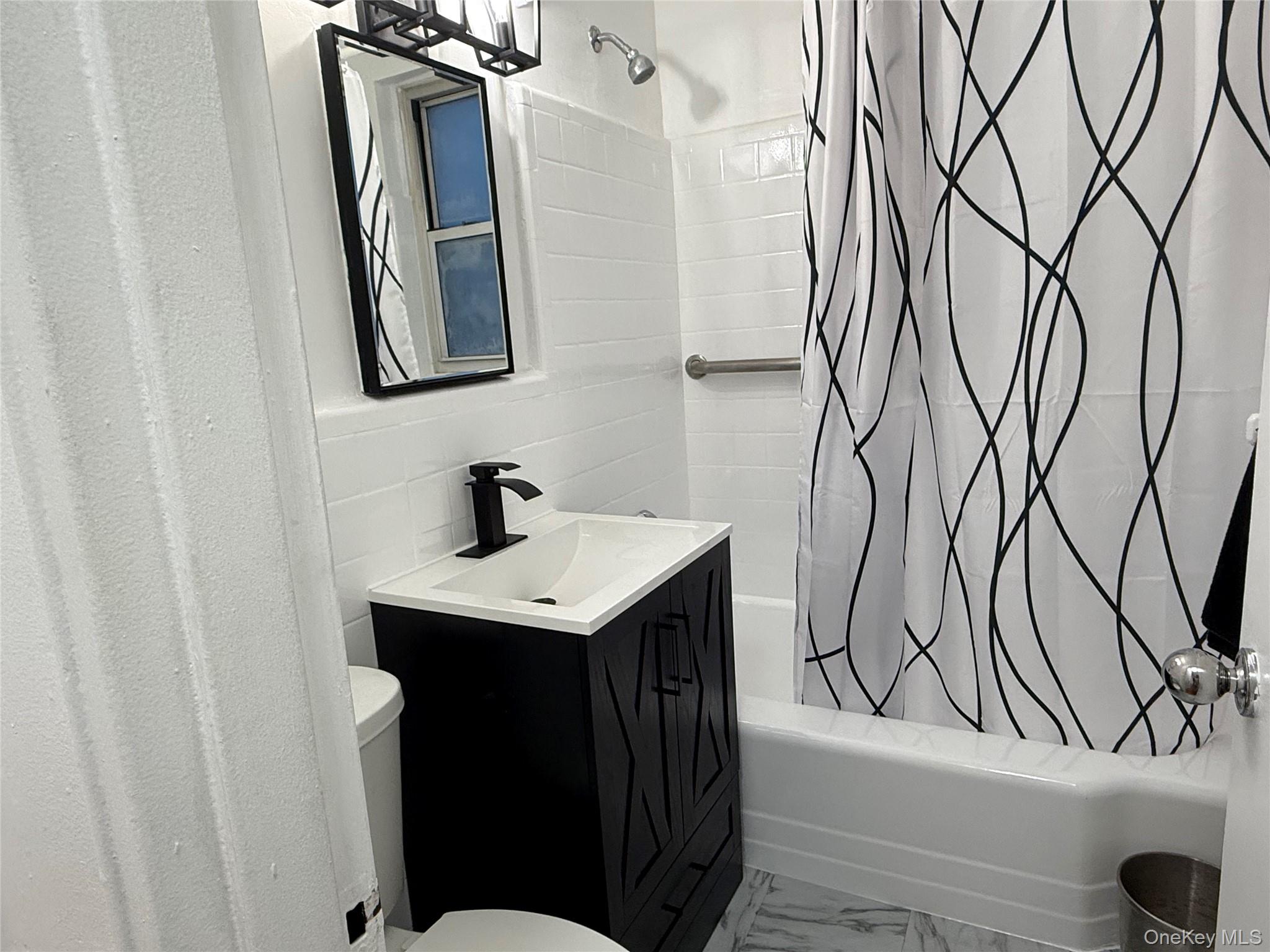 530 Dubois Avenue, Unit 7C photo 9