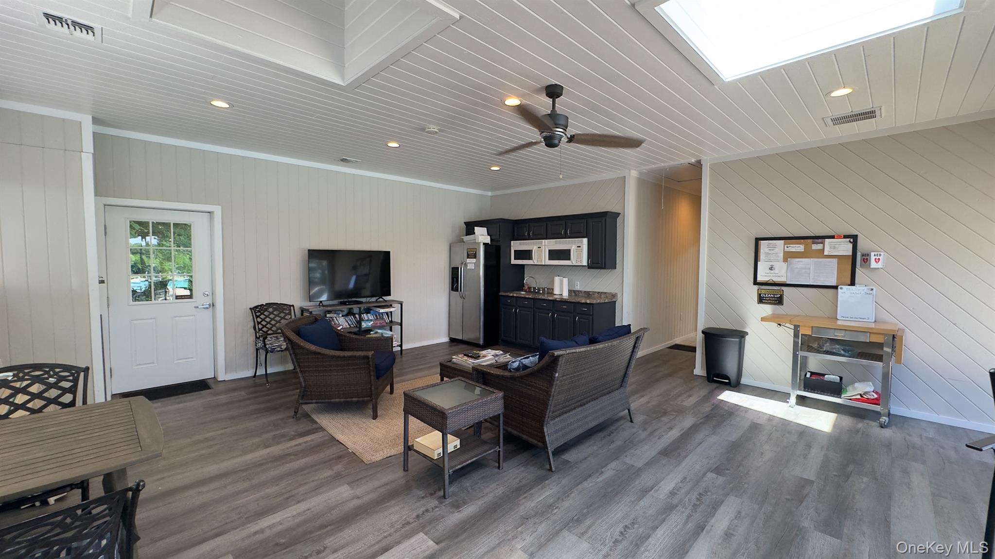 4004 The Fairway – For Sale photo 36
