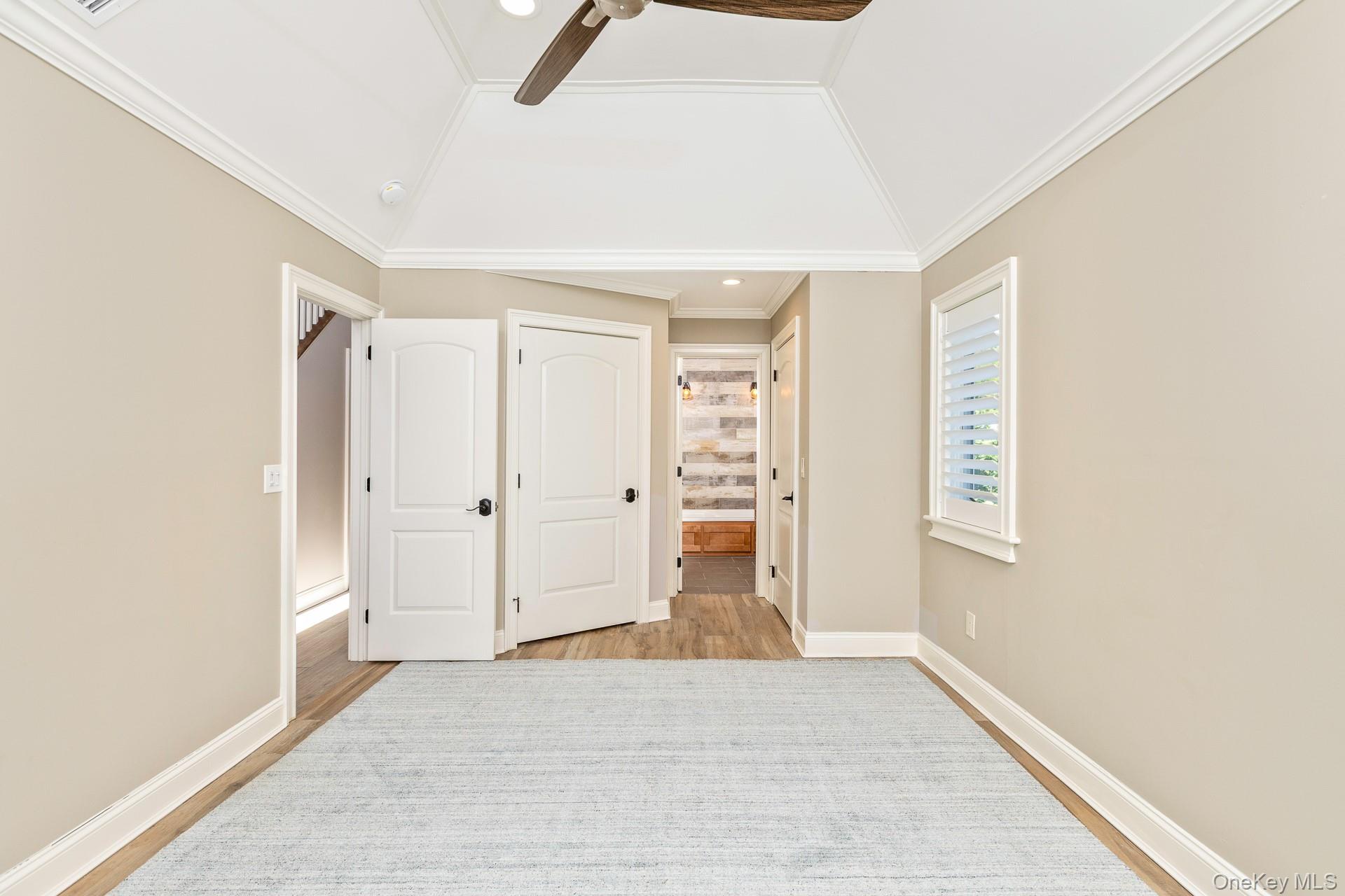 4004 The Fairway – For Sale photo 18