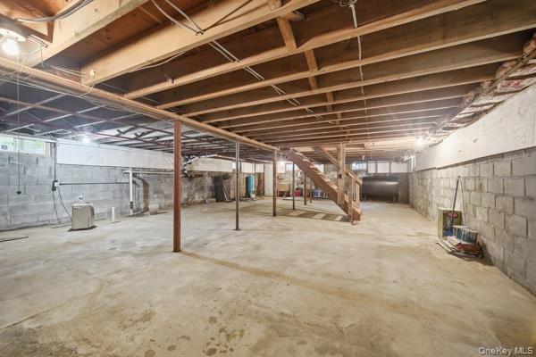 458 N Magee Street – For Sale photo 11