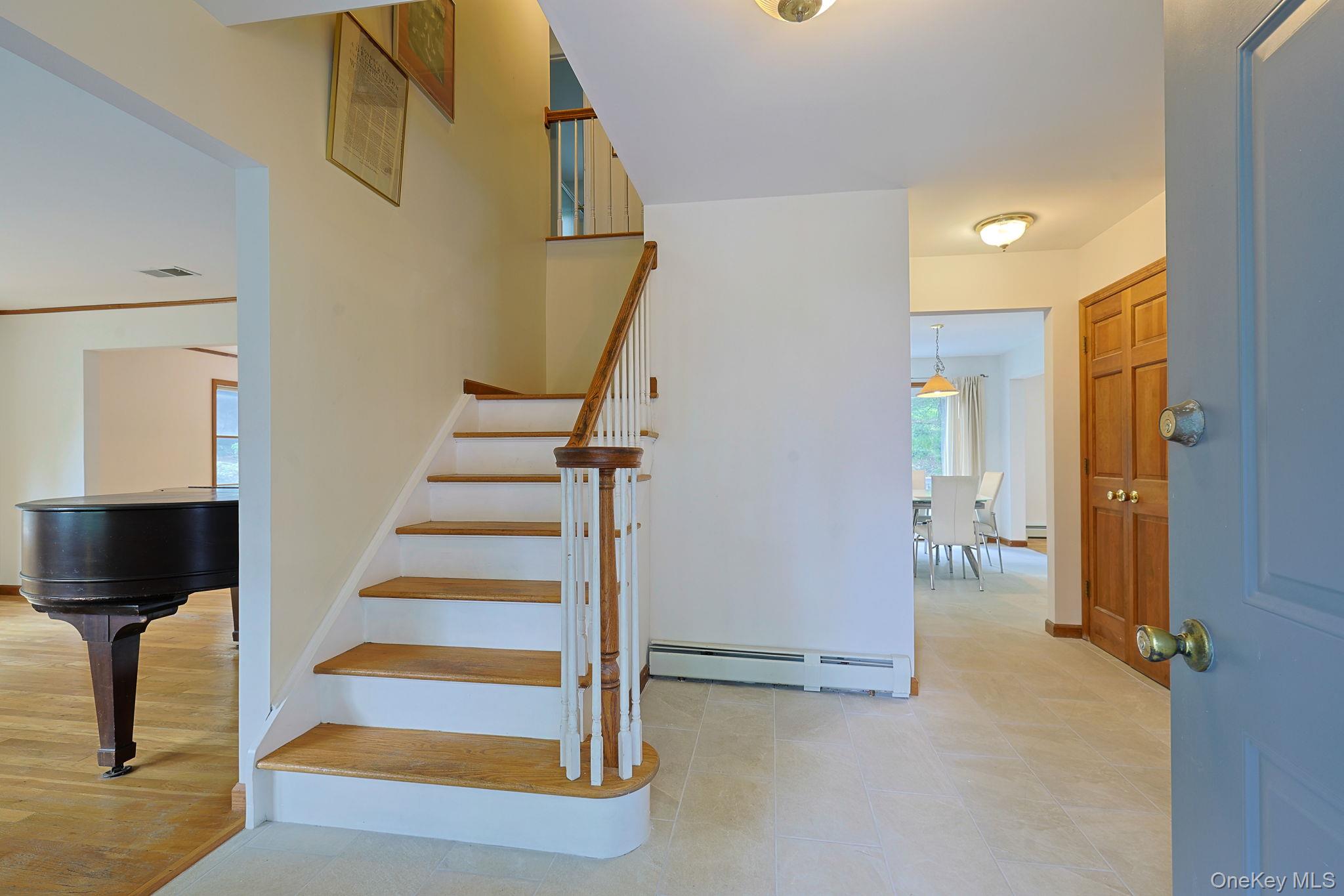 23 Allison Drive – For Sale photo 2