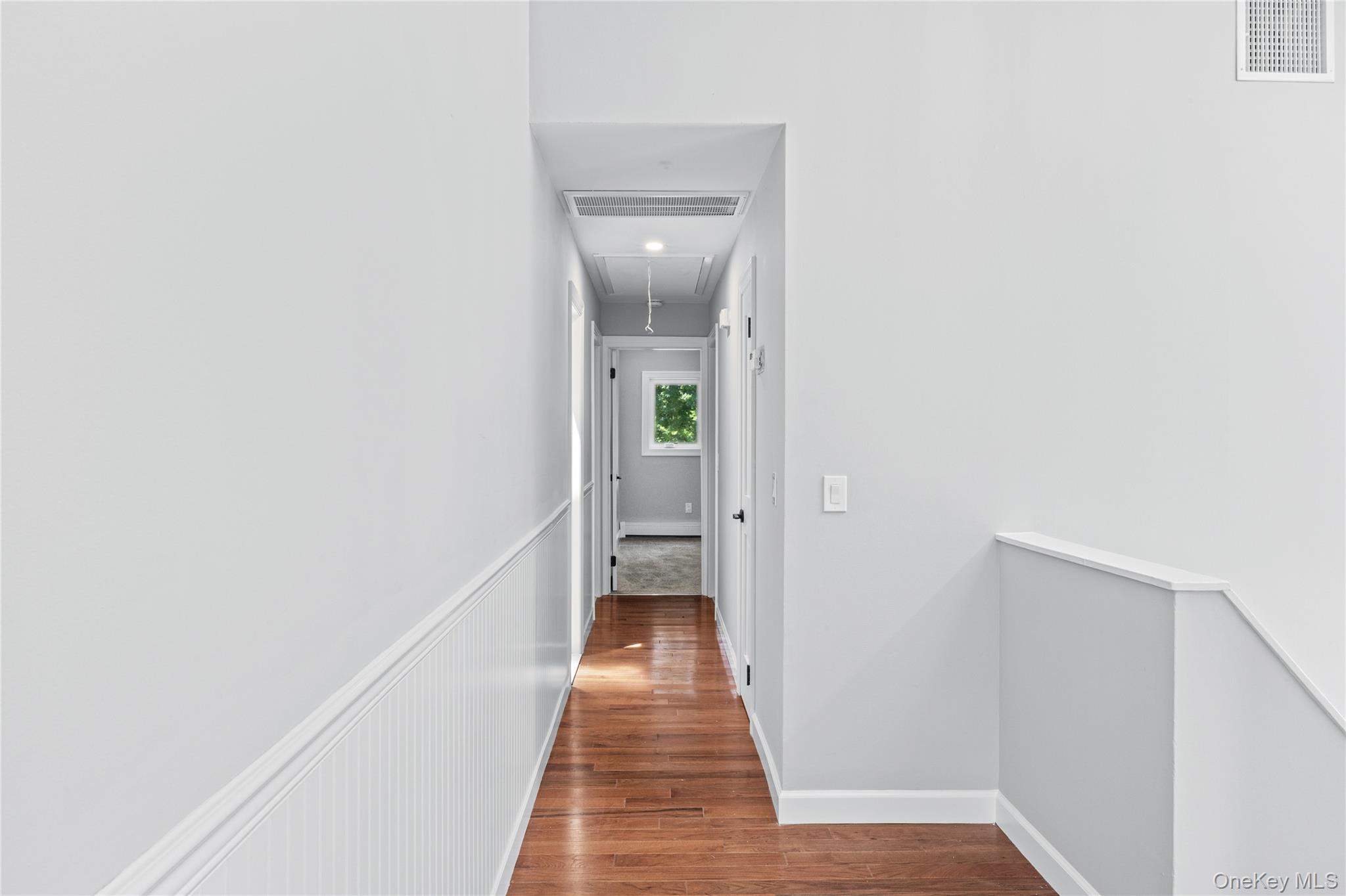 34 John Street N – For Sale photo 28