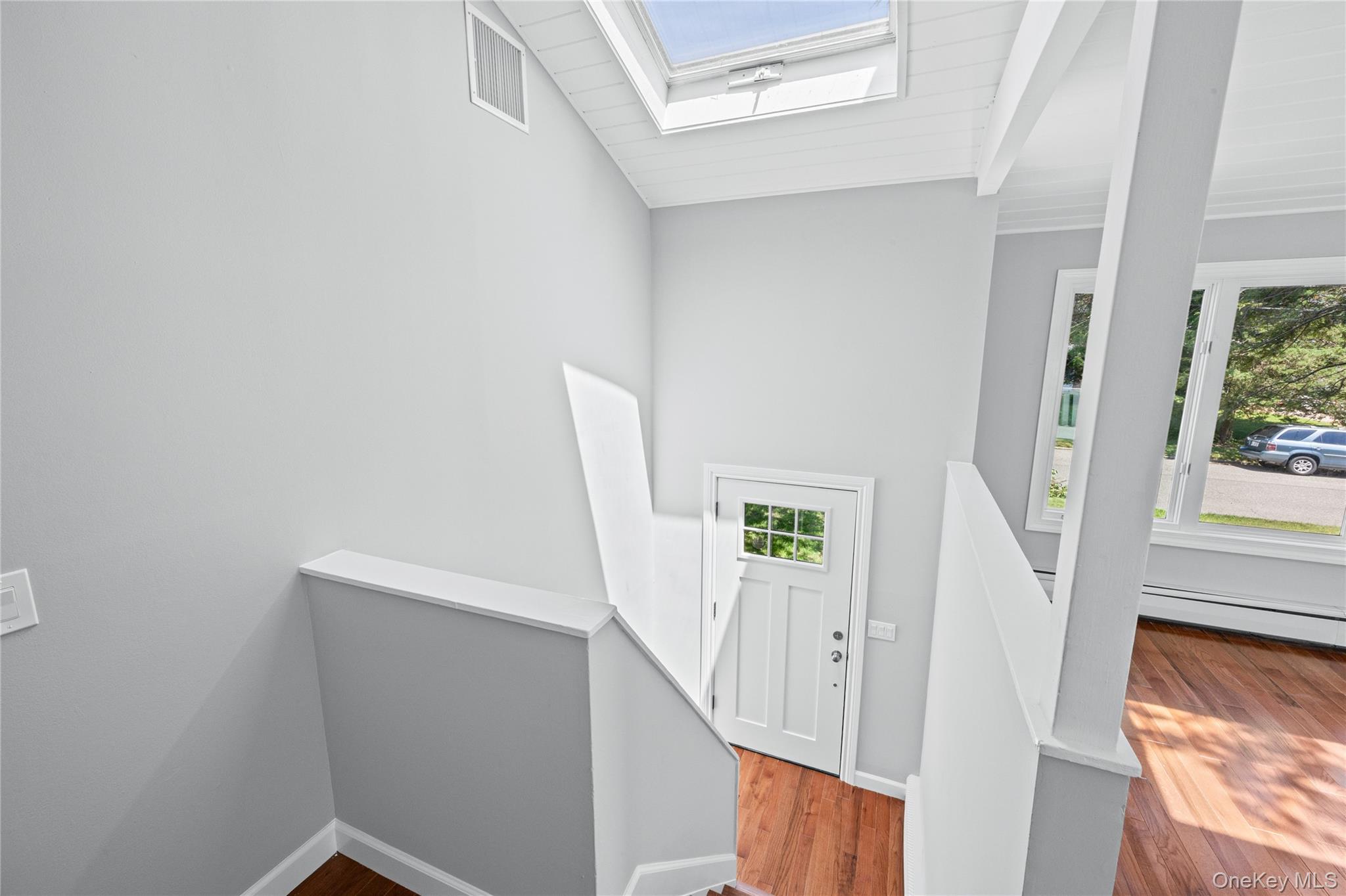 34 John Street N – For Sale photo 38