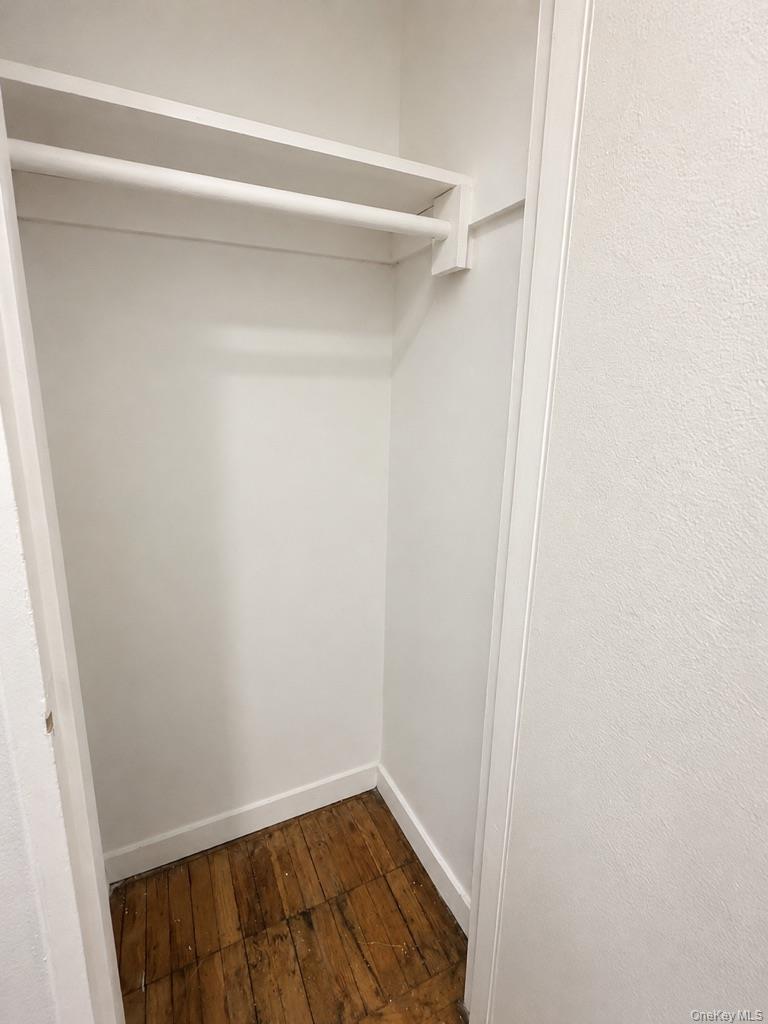 209-10 41st Avenue, Unit 1R photo 5