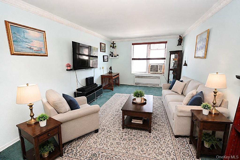 491 Riverdale Avenue, Unit 6D photo 3