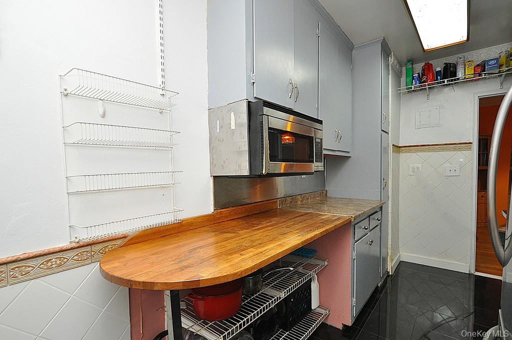 491 Riverdale Avenue, Unit 6D photo 9