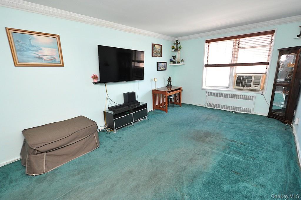 491 Riverdale Avenue, Unit 6D photo 6