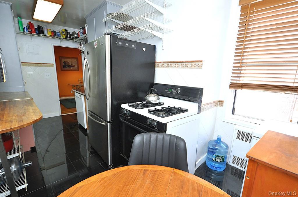 491 Riverdale Avenue, Unit 6D photo 12