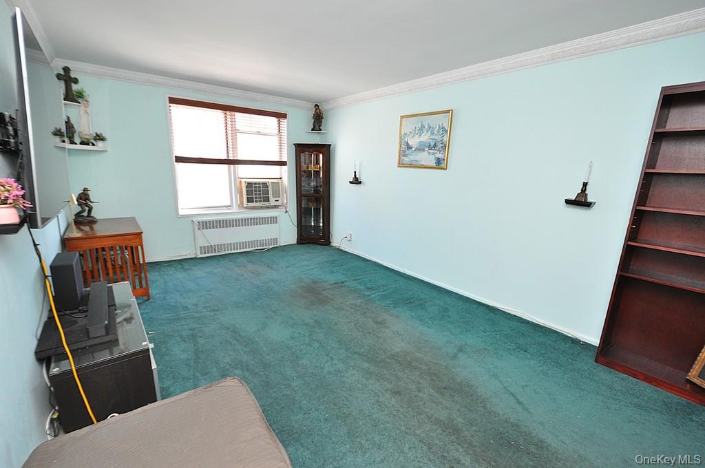 491 Riverdale Avenue, Unit 6D photo 32