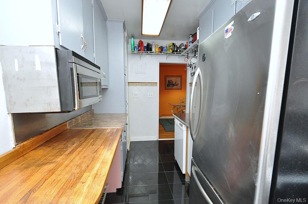 491 Riverdale Avenue, Unit 6D photo 30