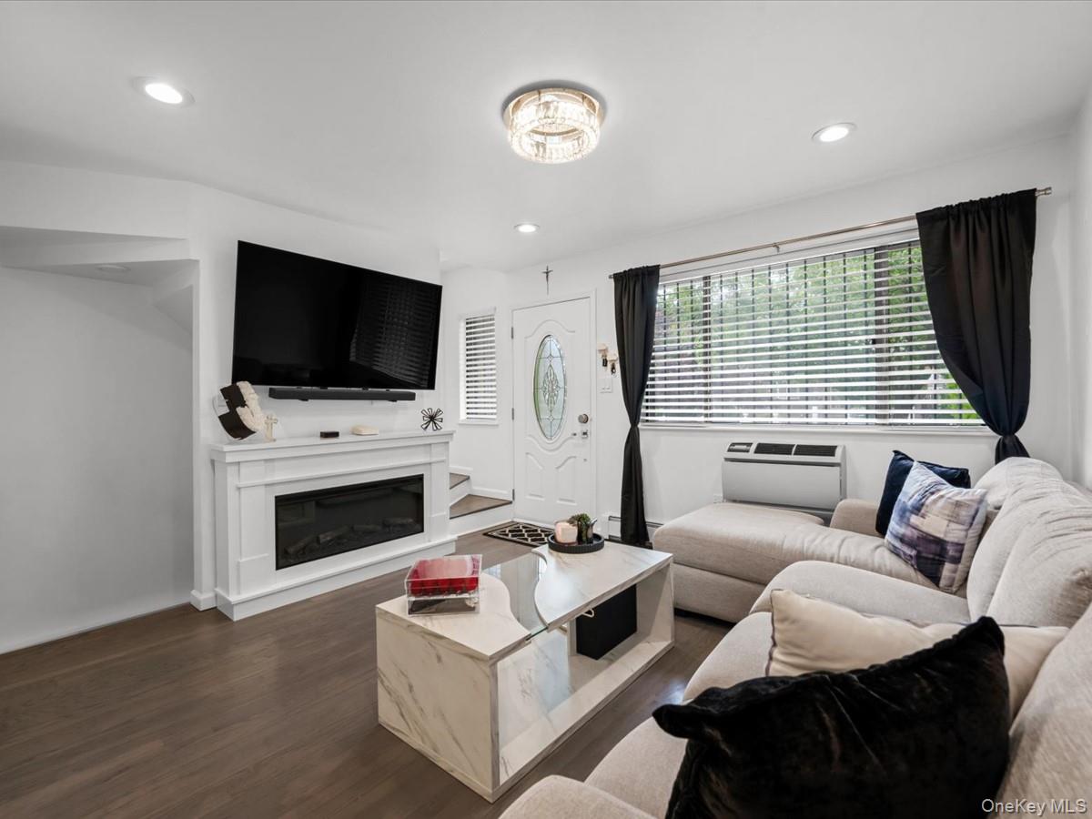 120-03 9th Avenue – For Sale photo 4