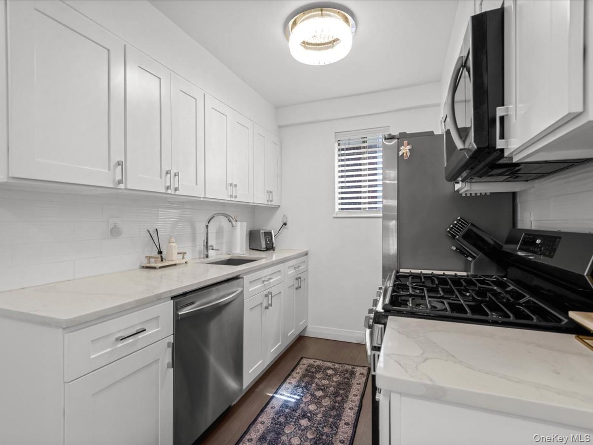 120-03 9th Avenue – For Sale photo 5