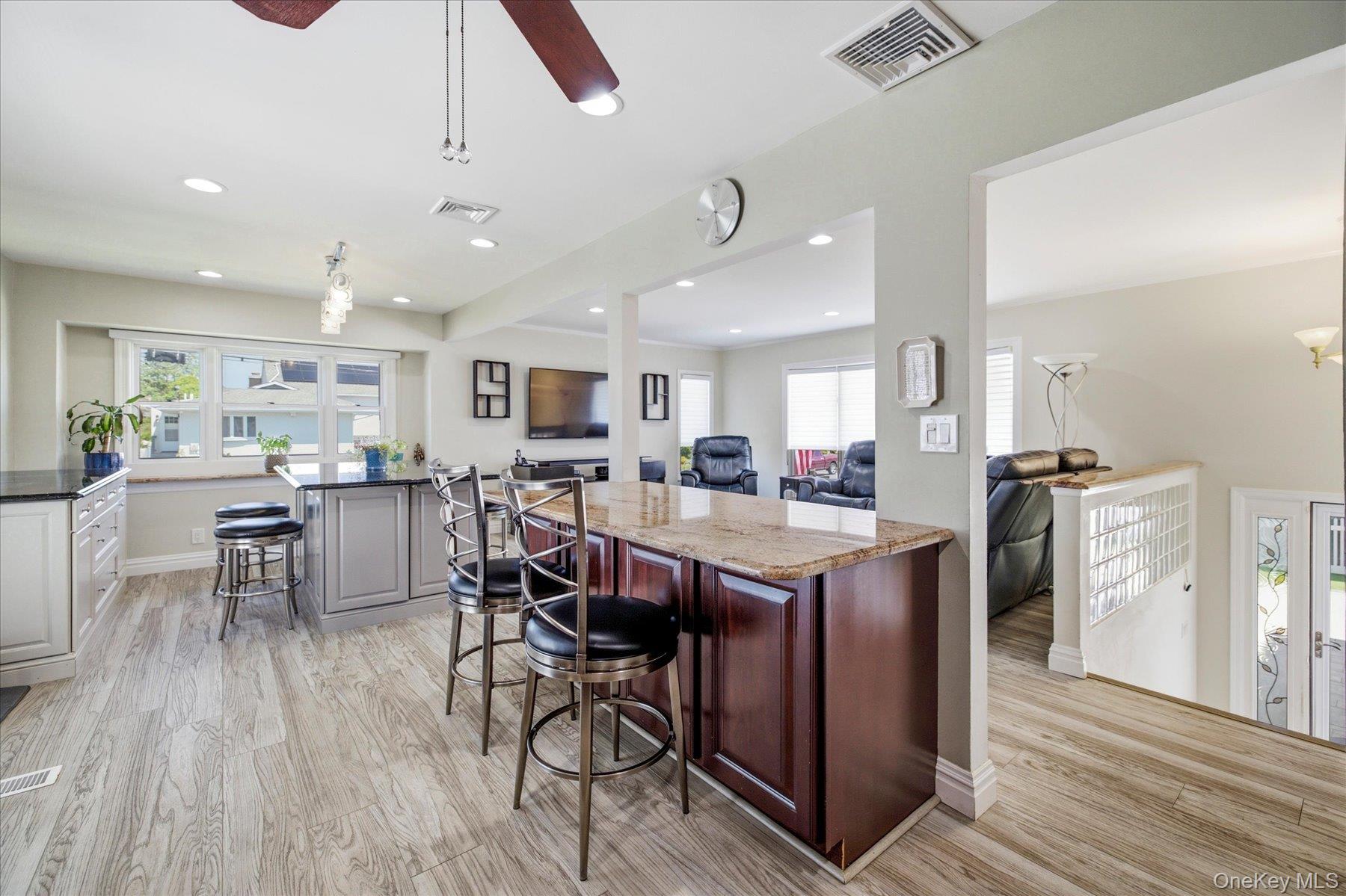 165 Elaine Drive – For Sale photo 11
