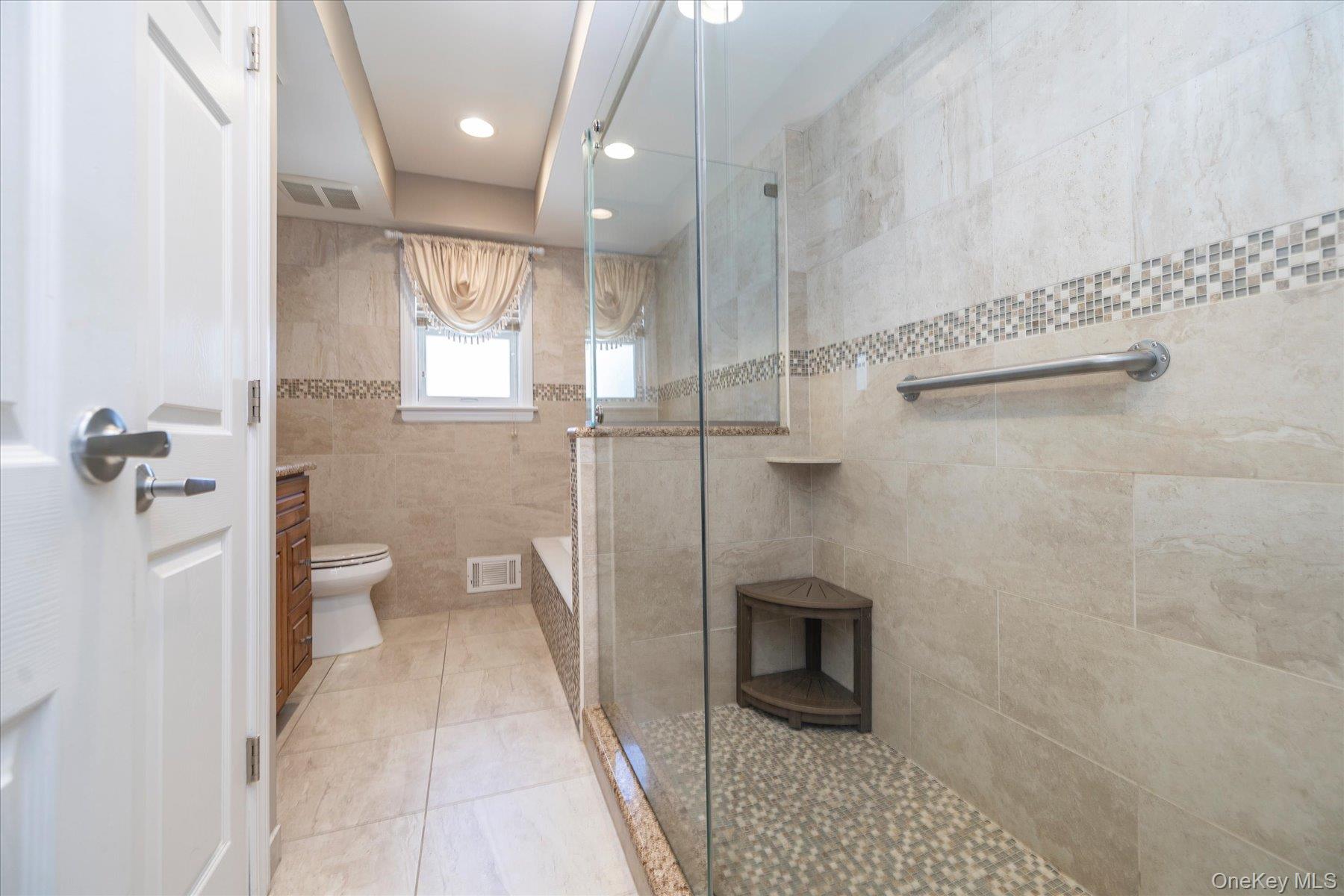 165 Elaine Drive – For Sale photo 17