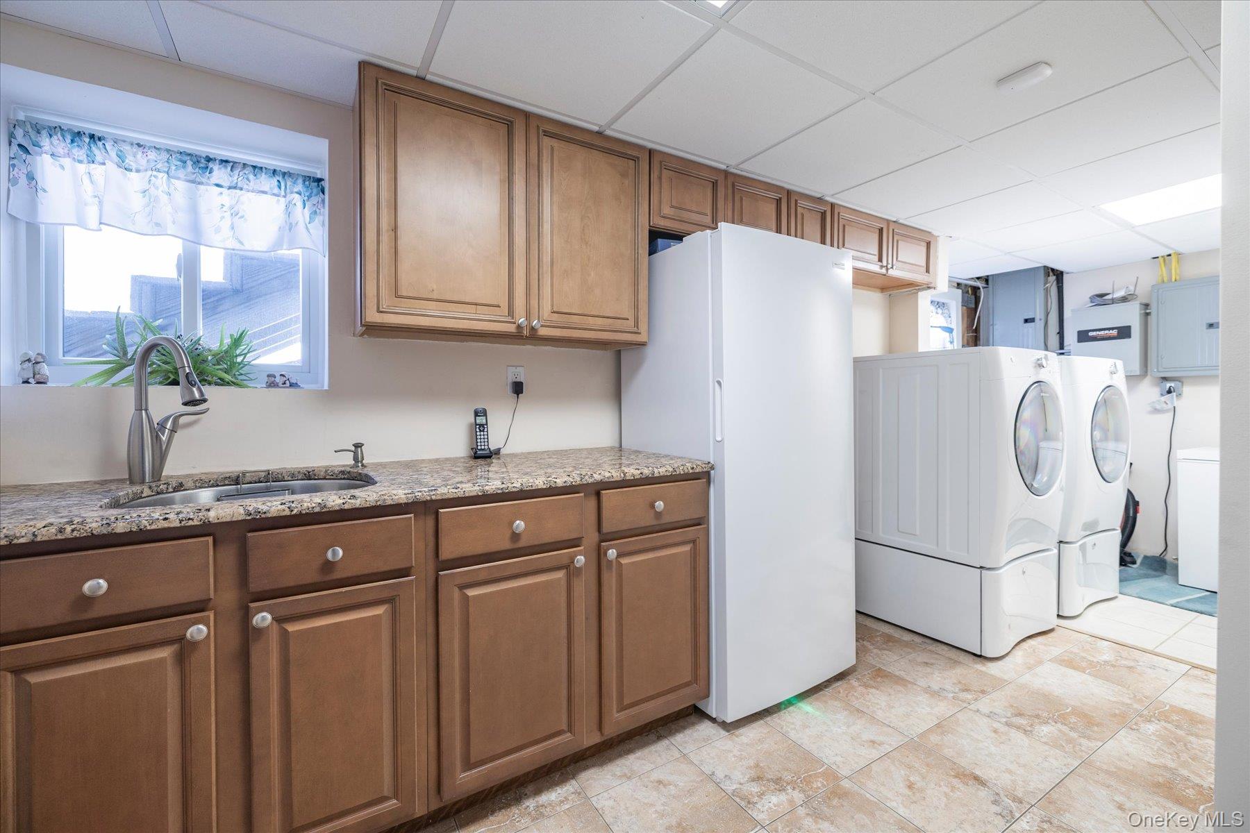 165 Elaine Drive – For Sale photo 27