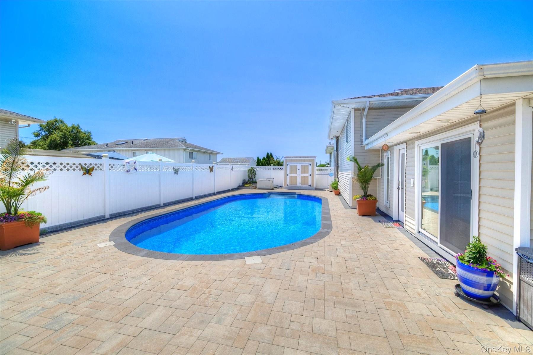 165 Elaine Drive – For Sale photo 39