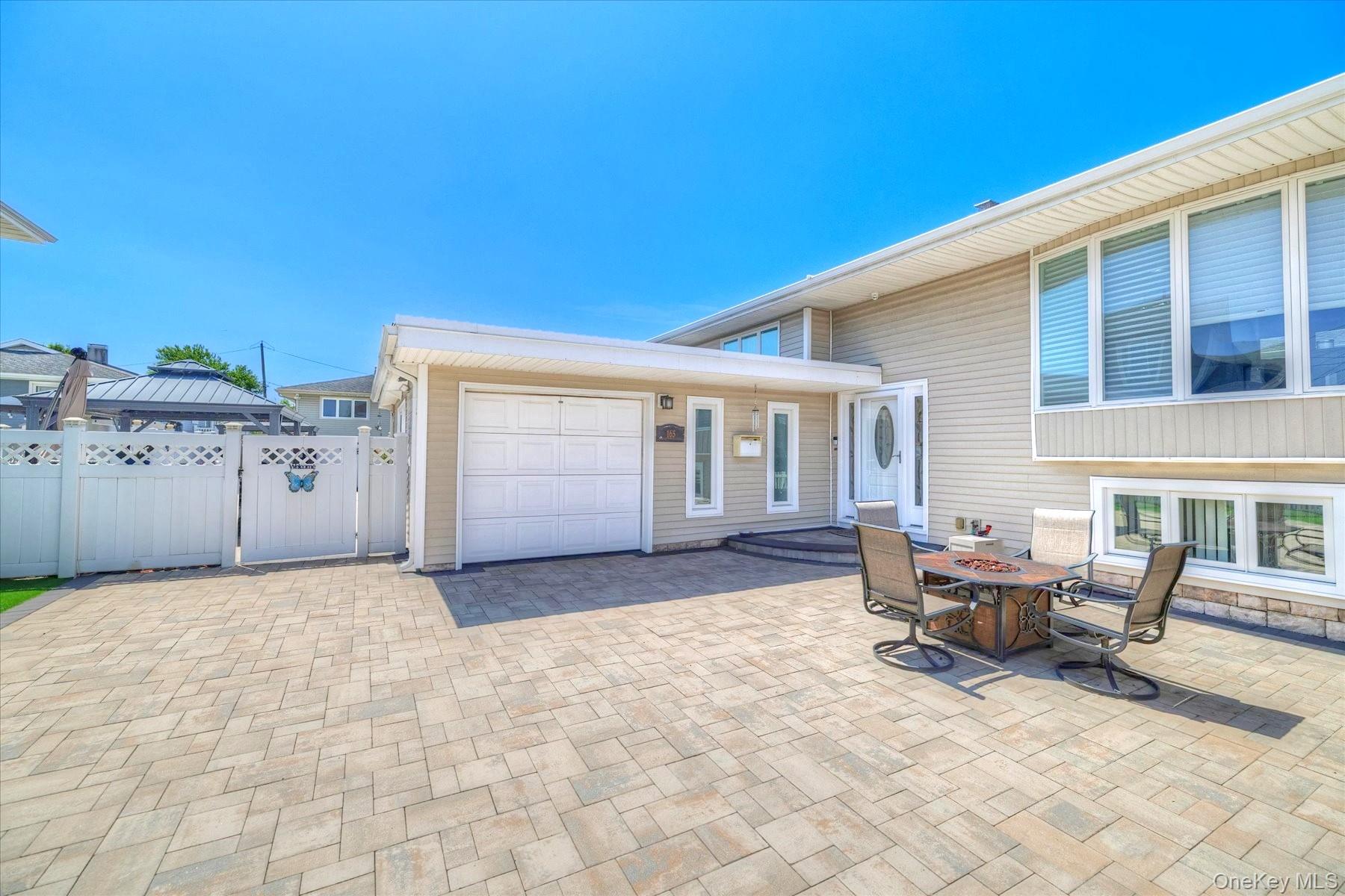 165 Elaine Drive – For Sale photo 5