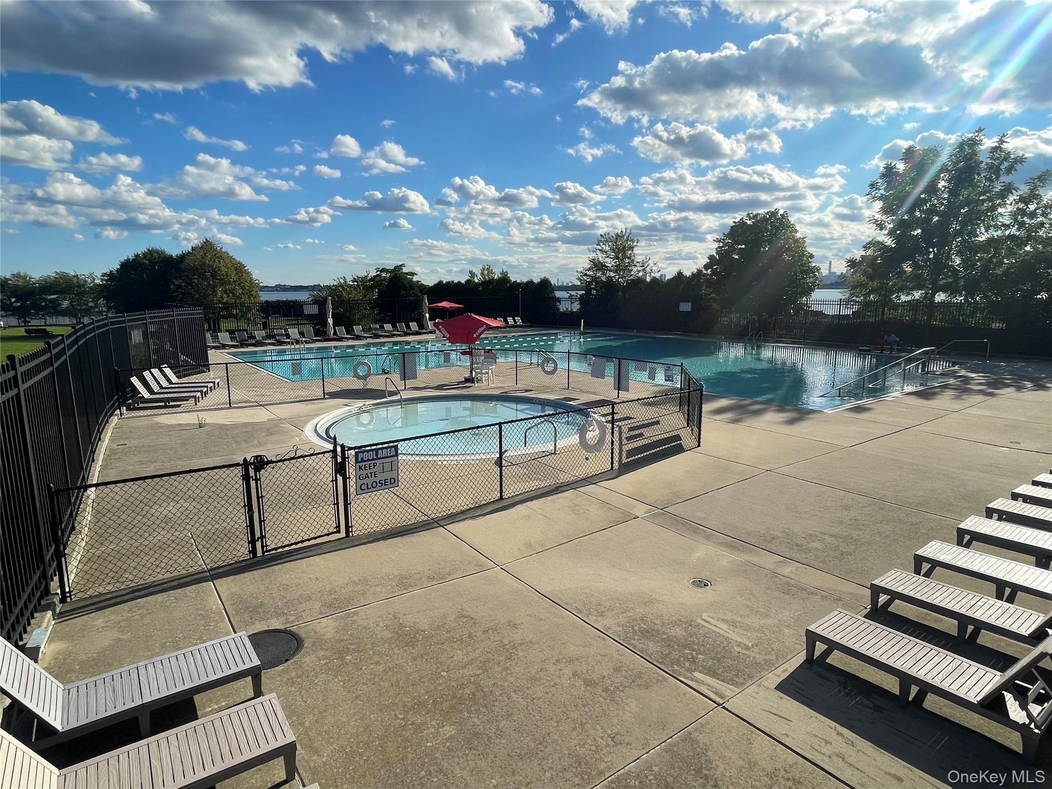 291 Surf Drive, Unit 214B photo 35