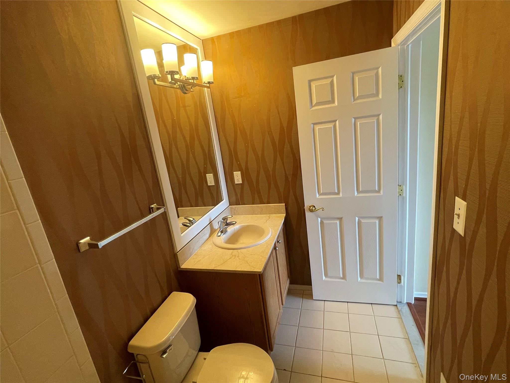 291 Surf Drive, Unit 214B photo 22