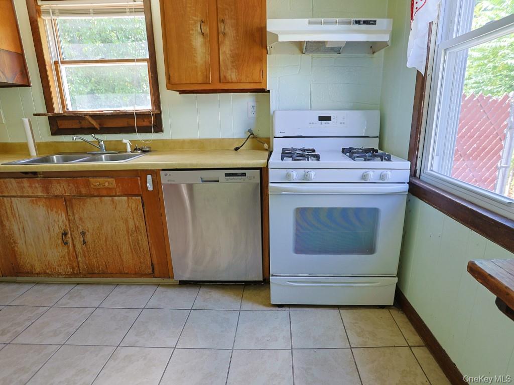 4 Lincoln Street – For Sale photo 9