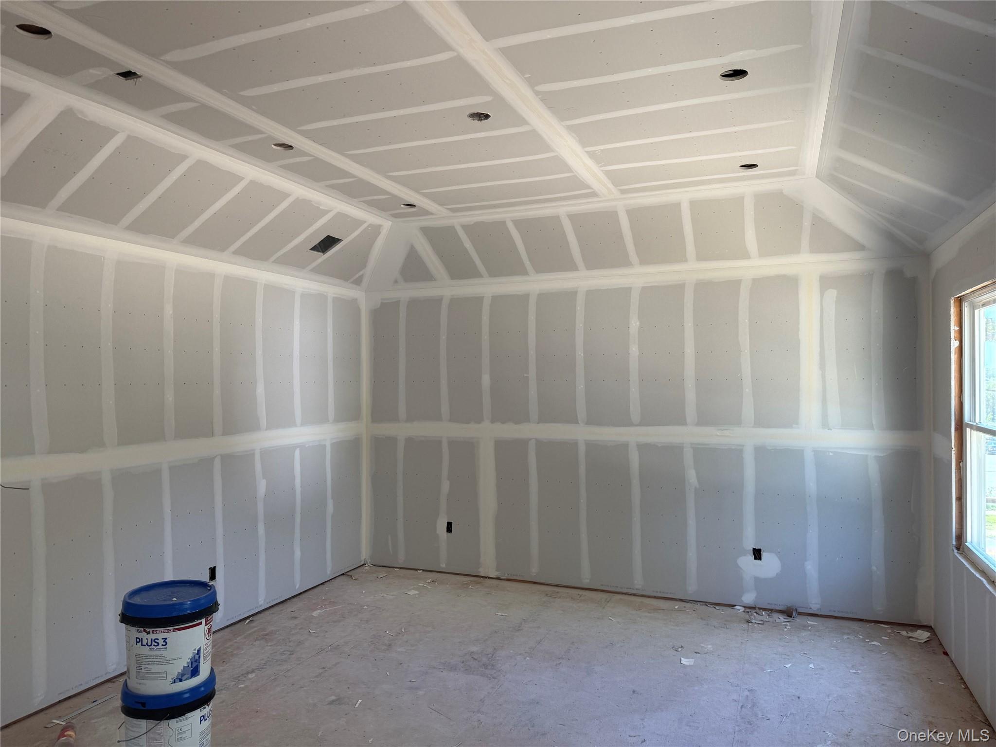 1 Lotto Court – For Sale photo 5