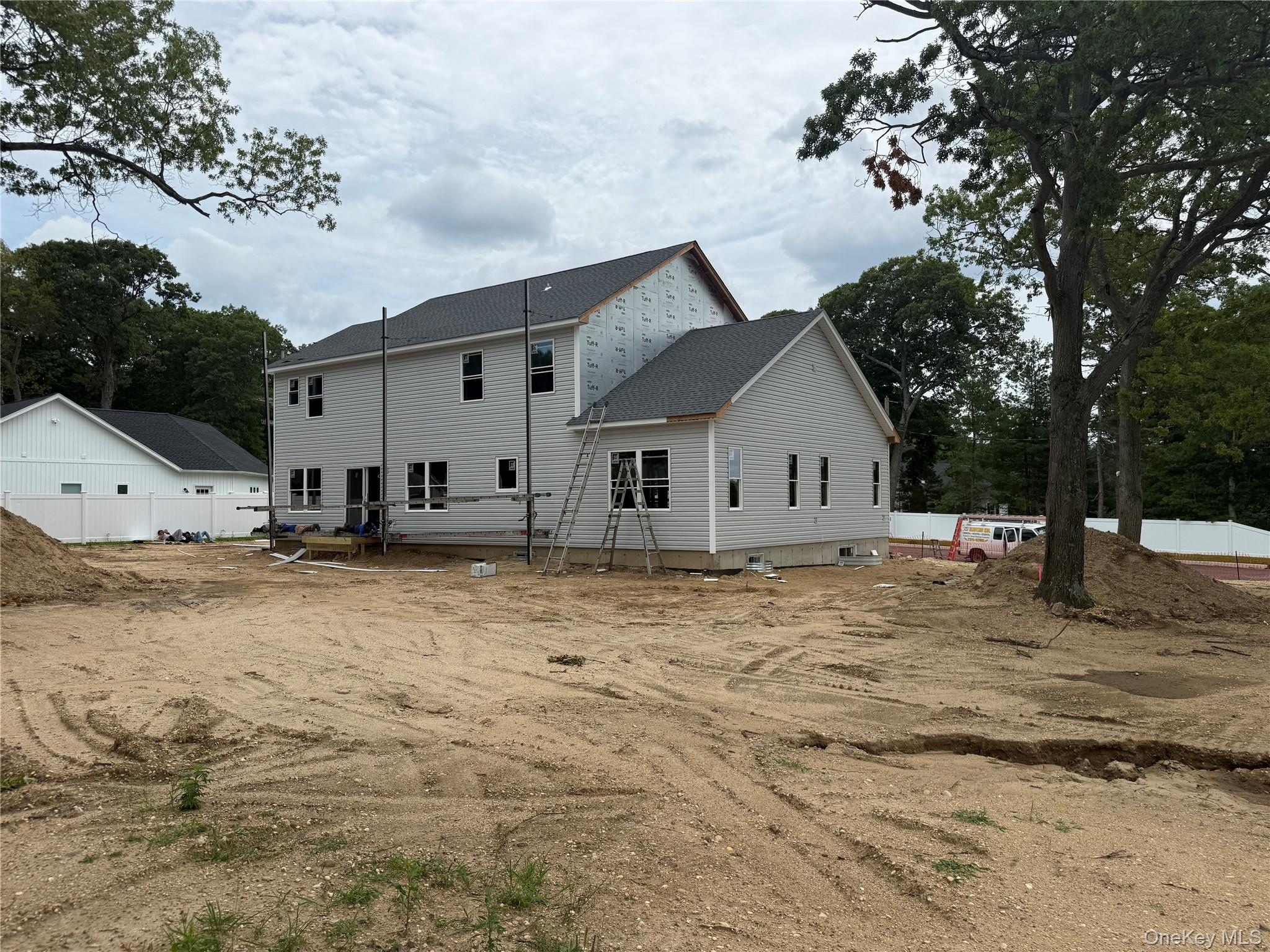 1 Lotto Court – For Sale photo 2
