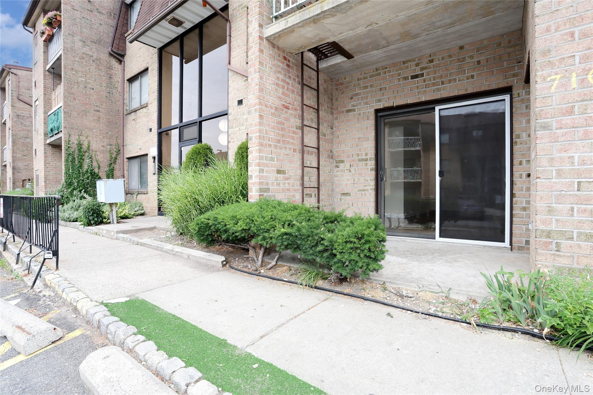 716 Kennedy Drive – For Sale photo 27