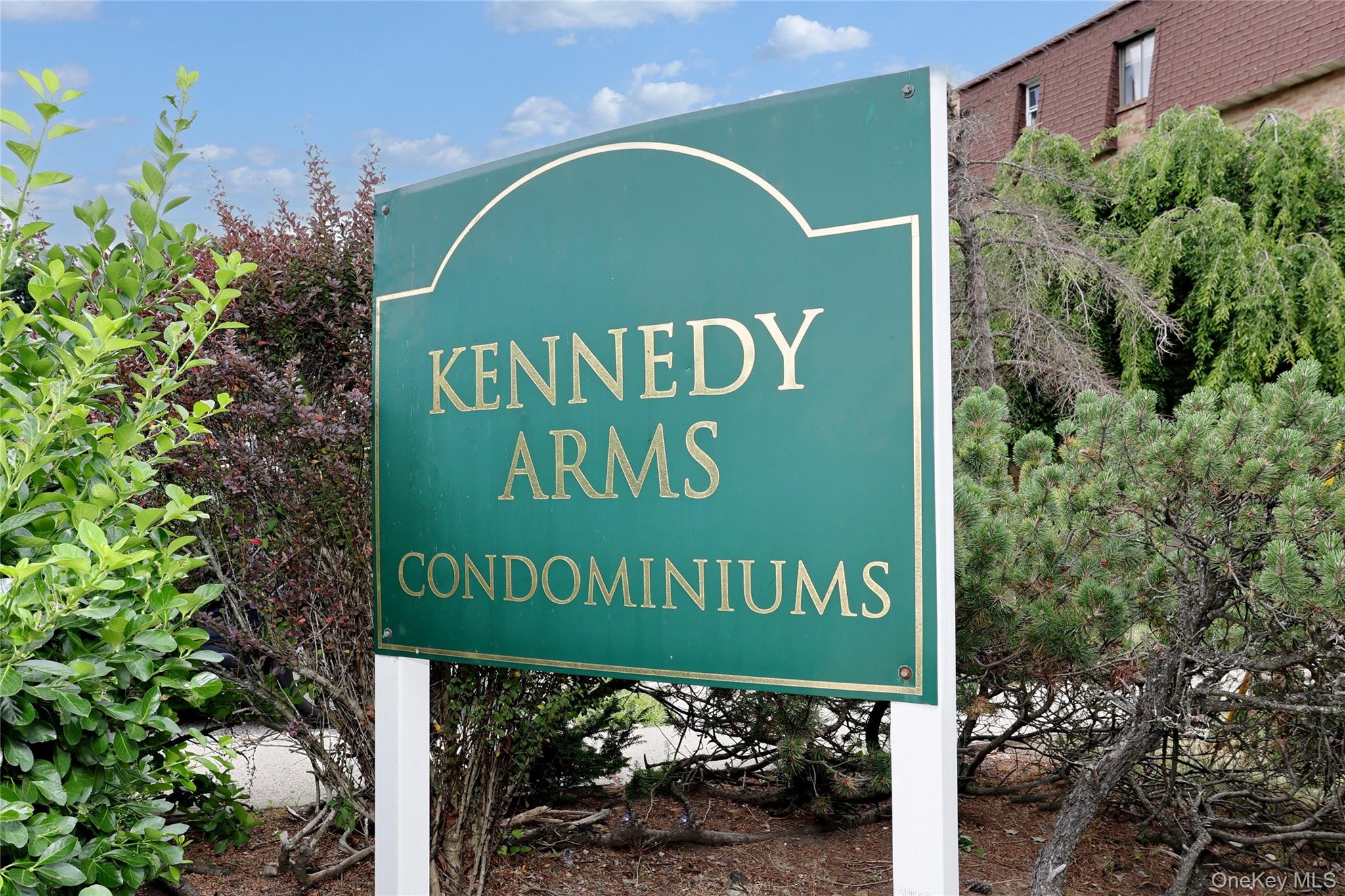 716 Kennedy Drive – For Sale
