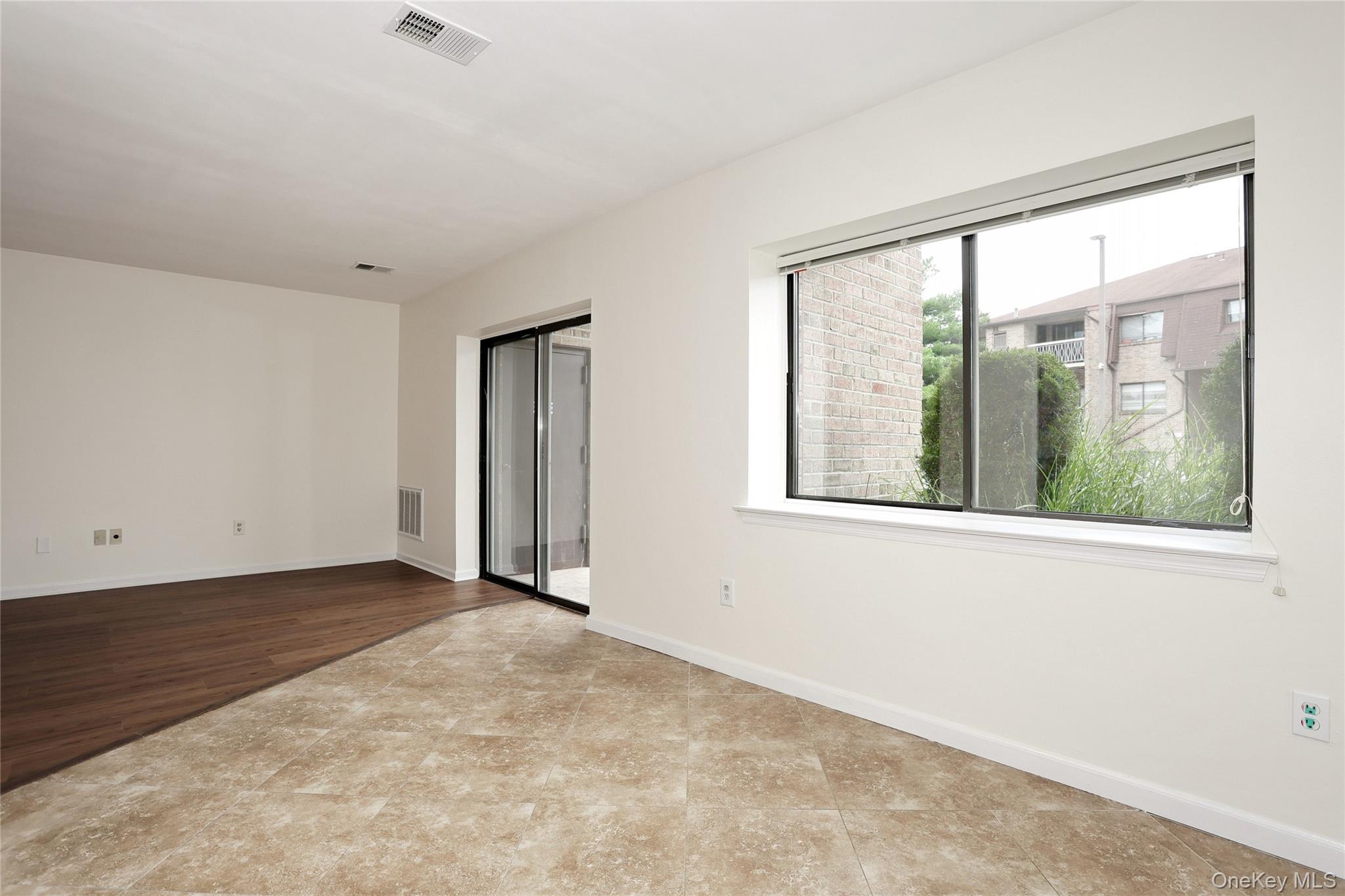 716 Kennedy Drive – For Sale photo 13