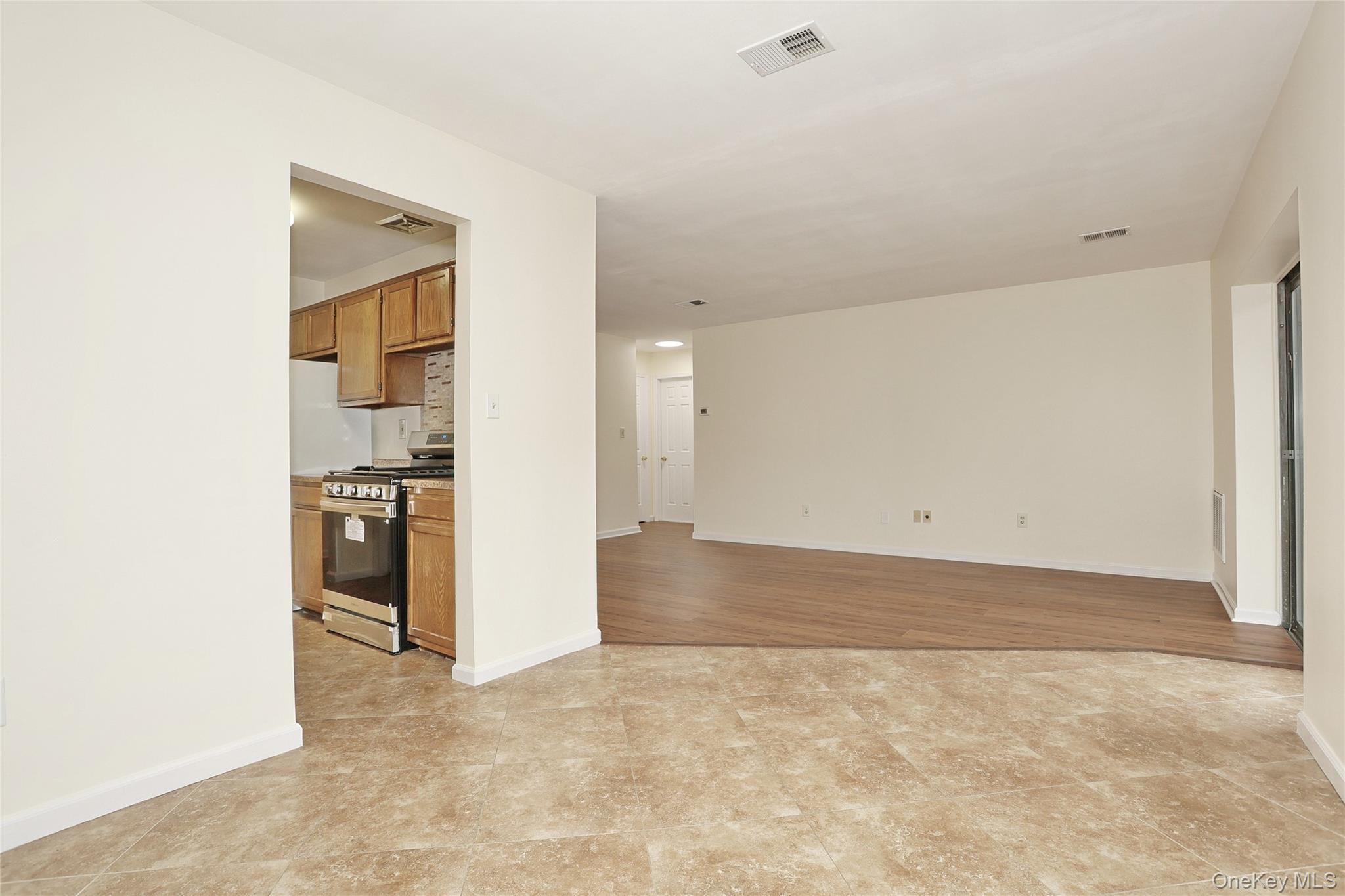 716 Kennedy Drive – For Sale photo 14