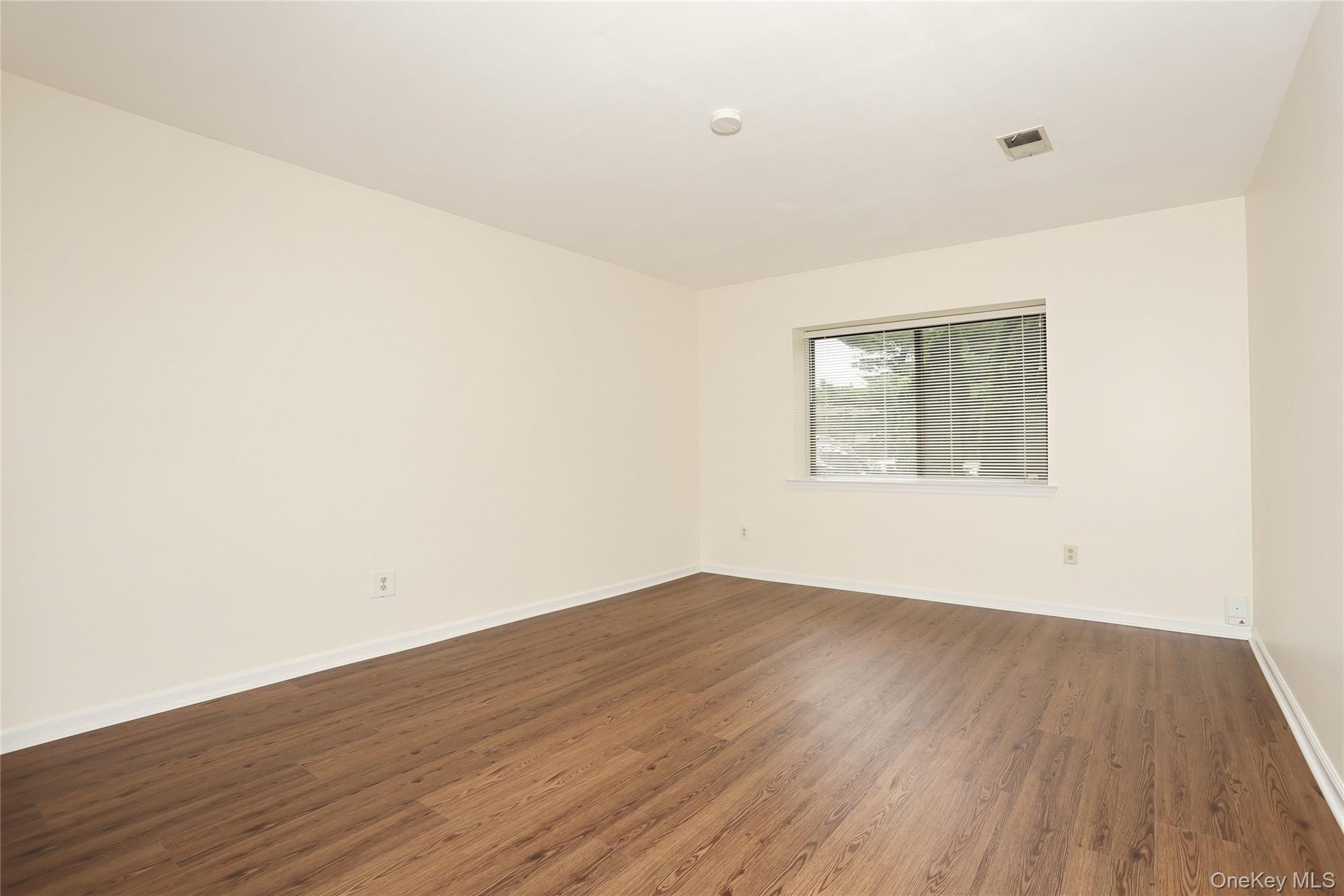 716 Kennedy Drive – For Sale photo 20