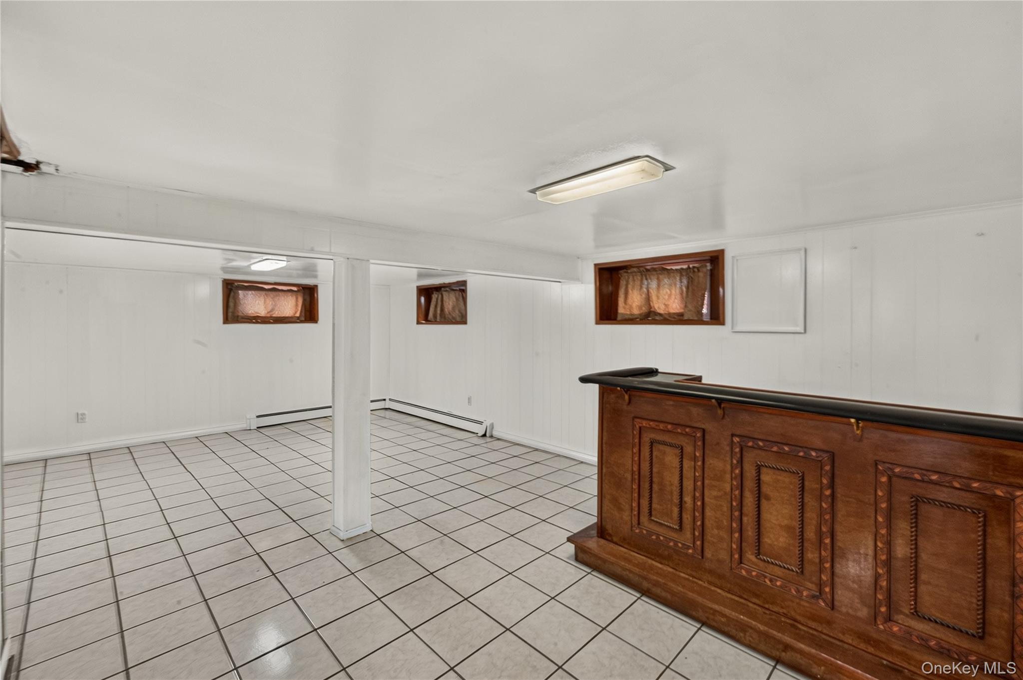 33 N Montgomery Street – For Sale photo 12